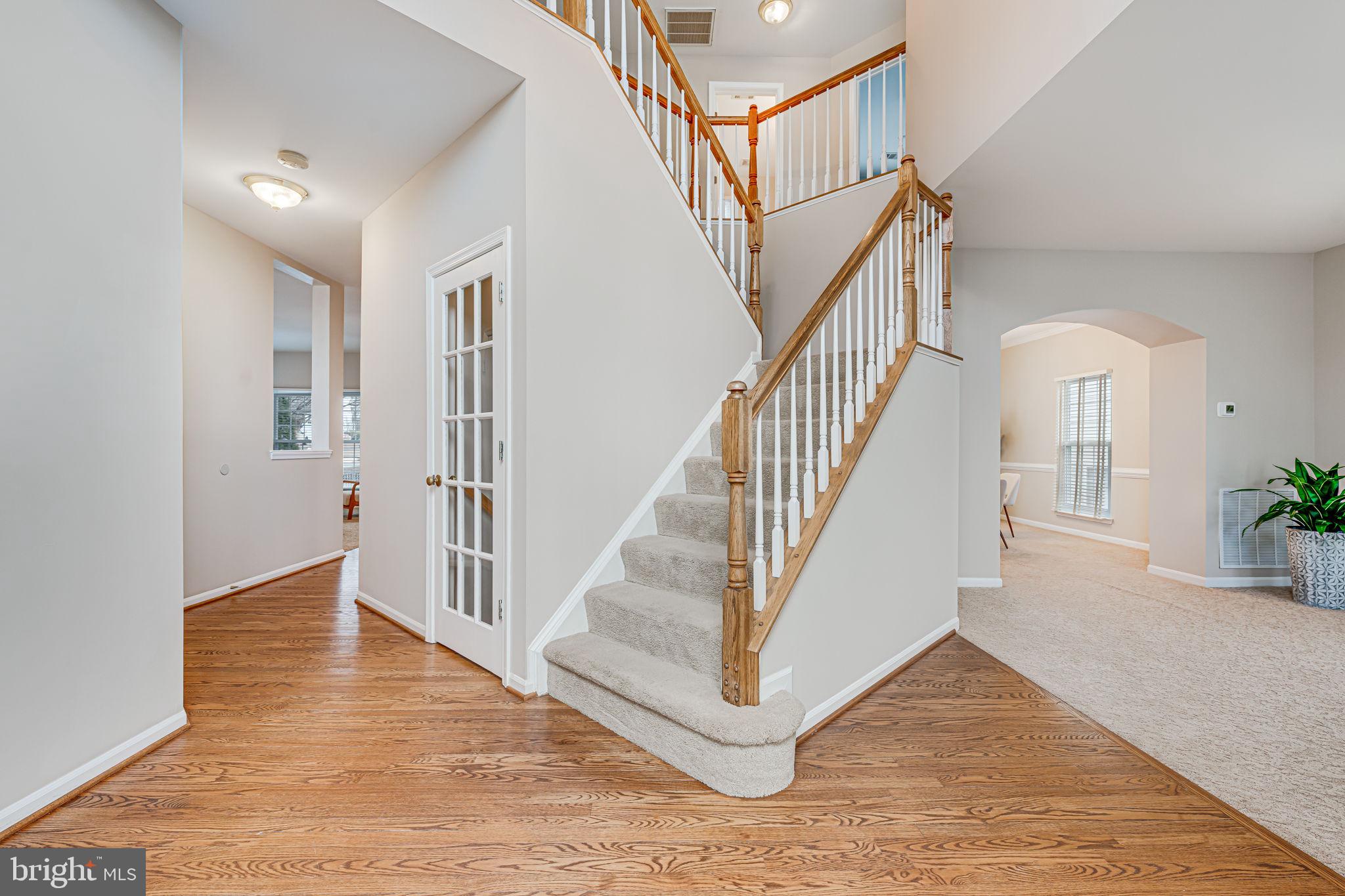 ASHBURN VILLAGE - Residential