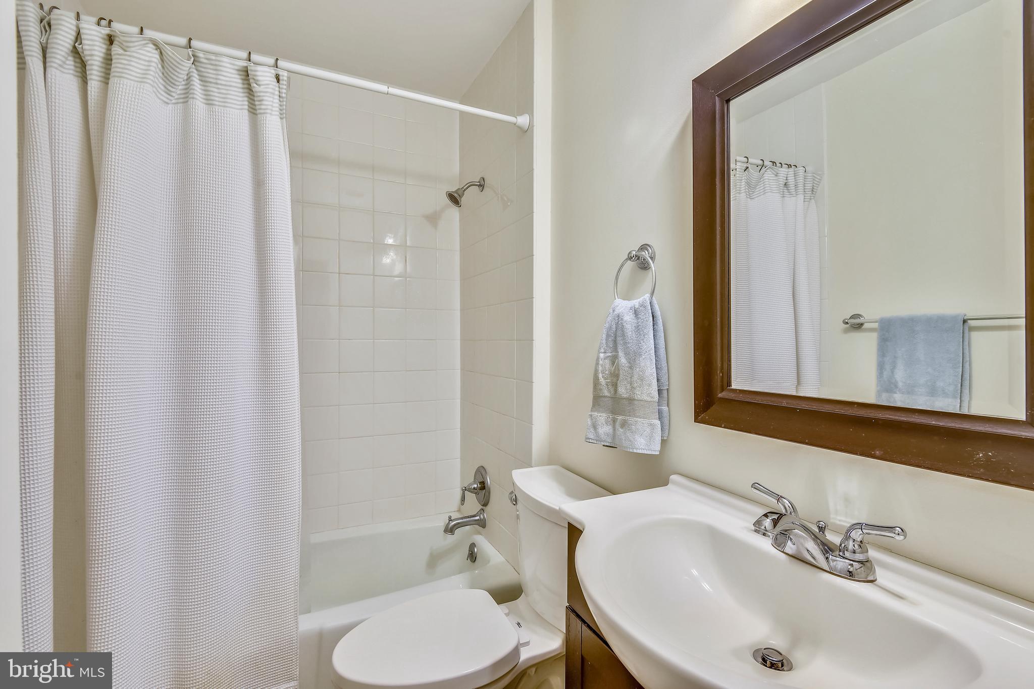 BROCKETTS CROSSING - Residential