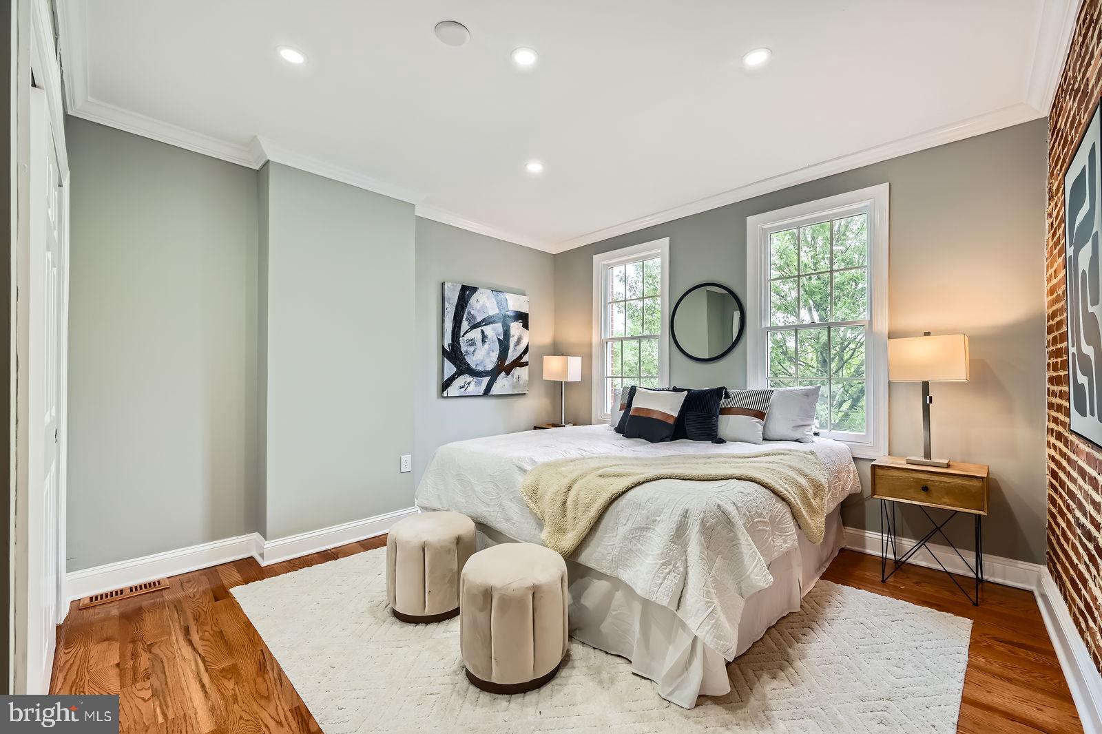CHARLES VILLAGE - Residential