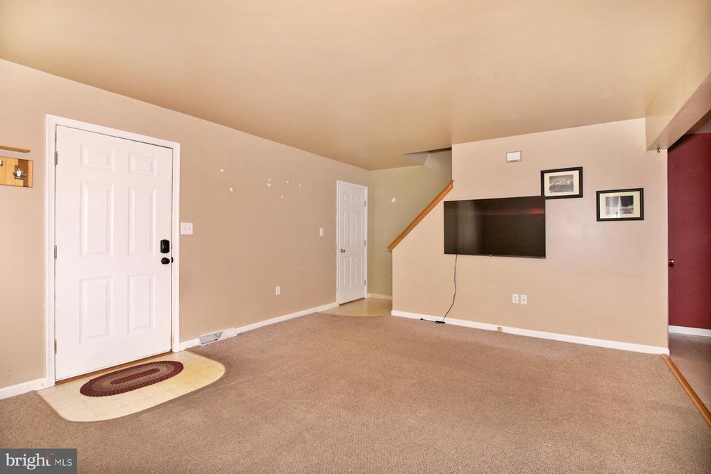 Photo of 339 Lighthouse Dr, JONESTOWN, PA 17038 (MLS # PALN2022652)