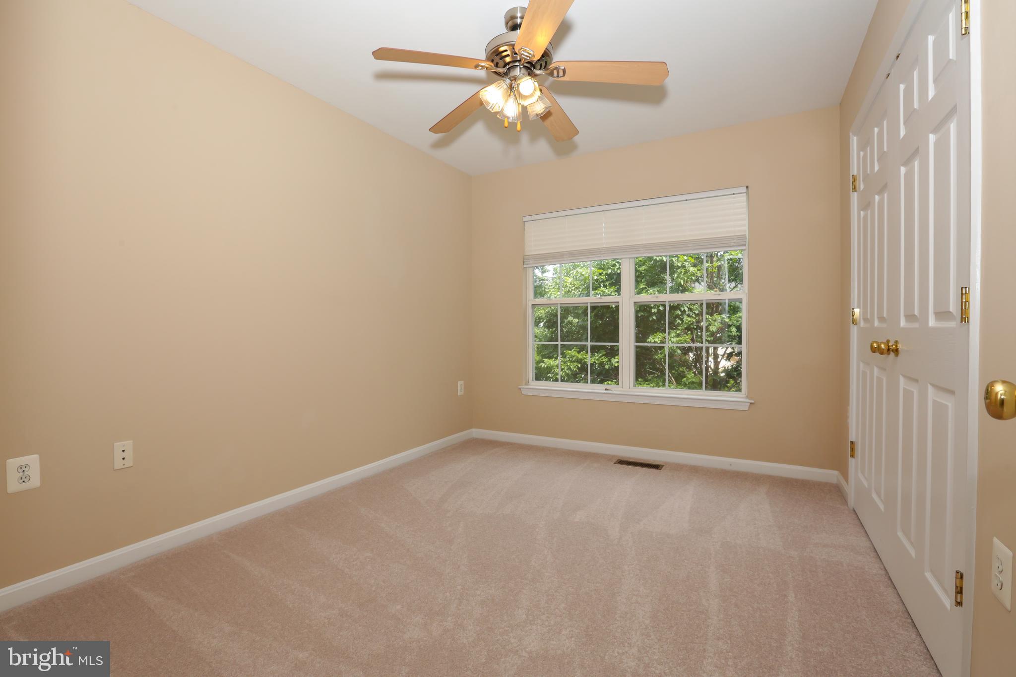 PARKSIDE AT DULLES - Residential