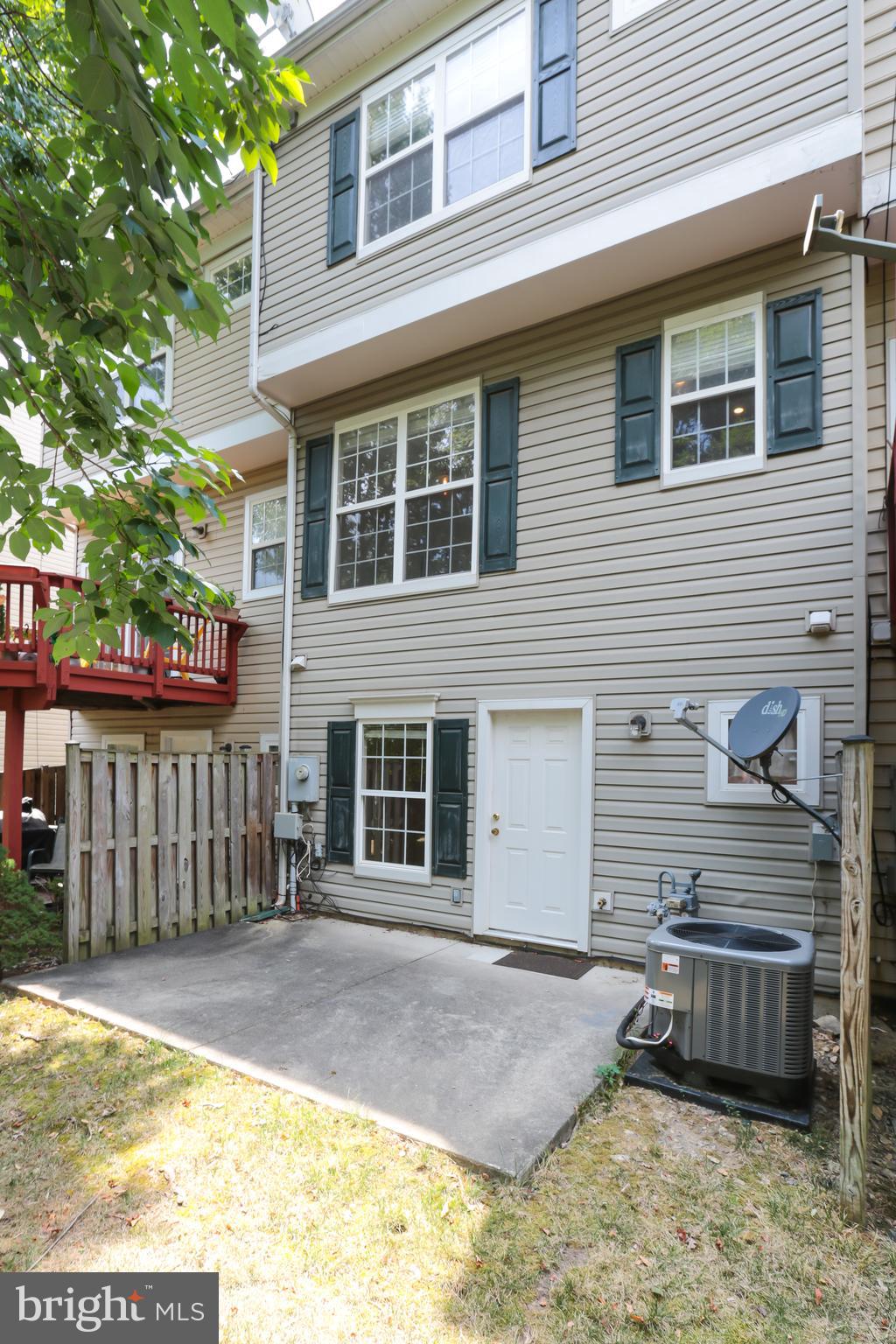 PARKSIDE AT DULLES - Residential