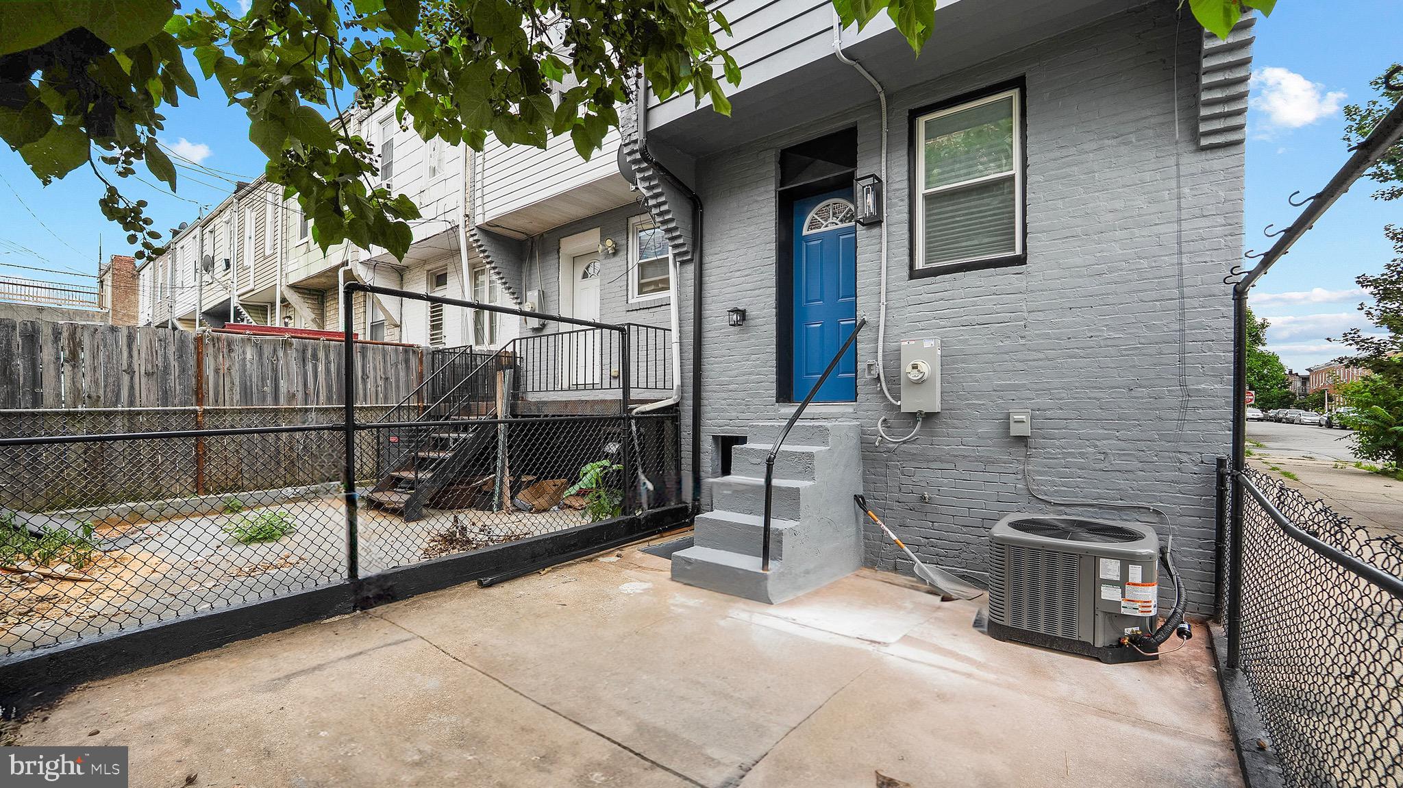 EAST MONUMENT HISTORIC DISTRICT - Residential
