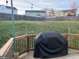 HUNTINGTON MEADOWS - Residential Lease