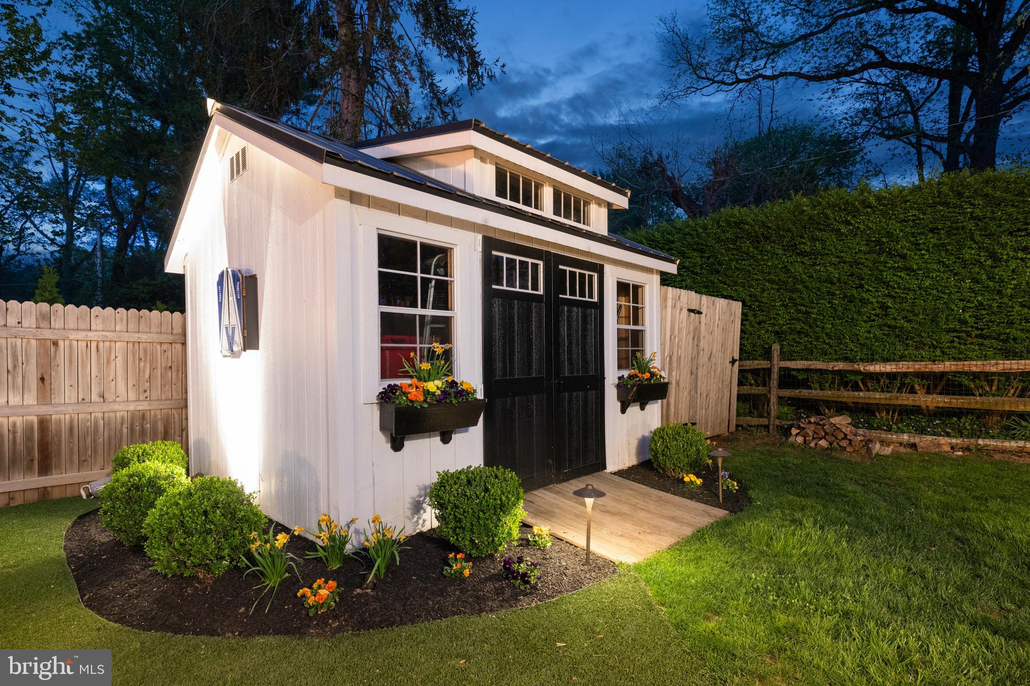 DUNN HILL - Residential