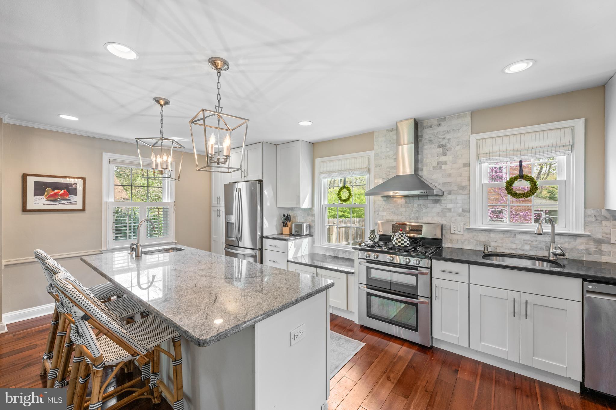 DUNN HILL - Residential