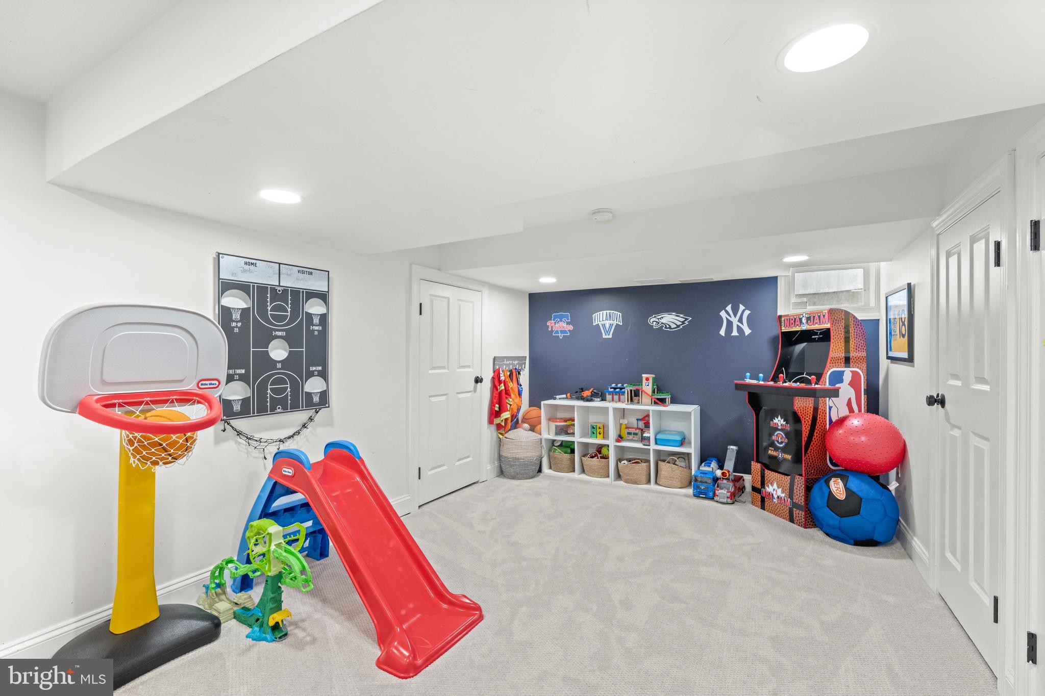 DUNN HILL - Residential