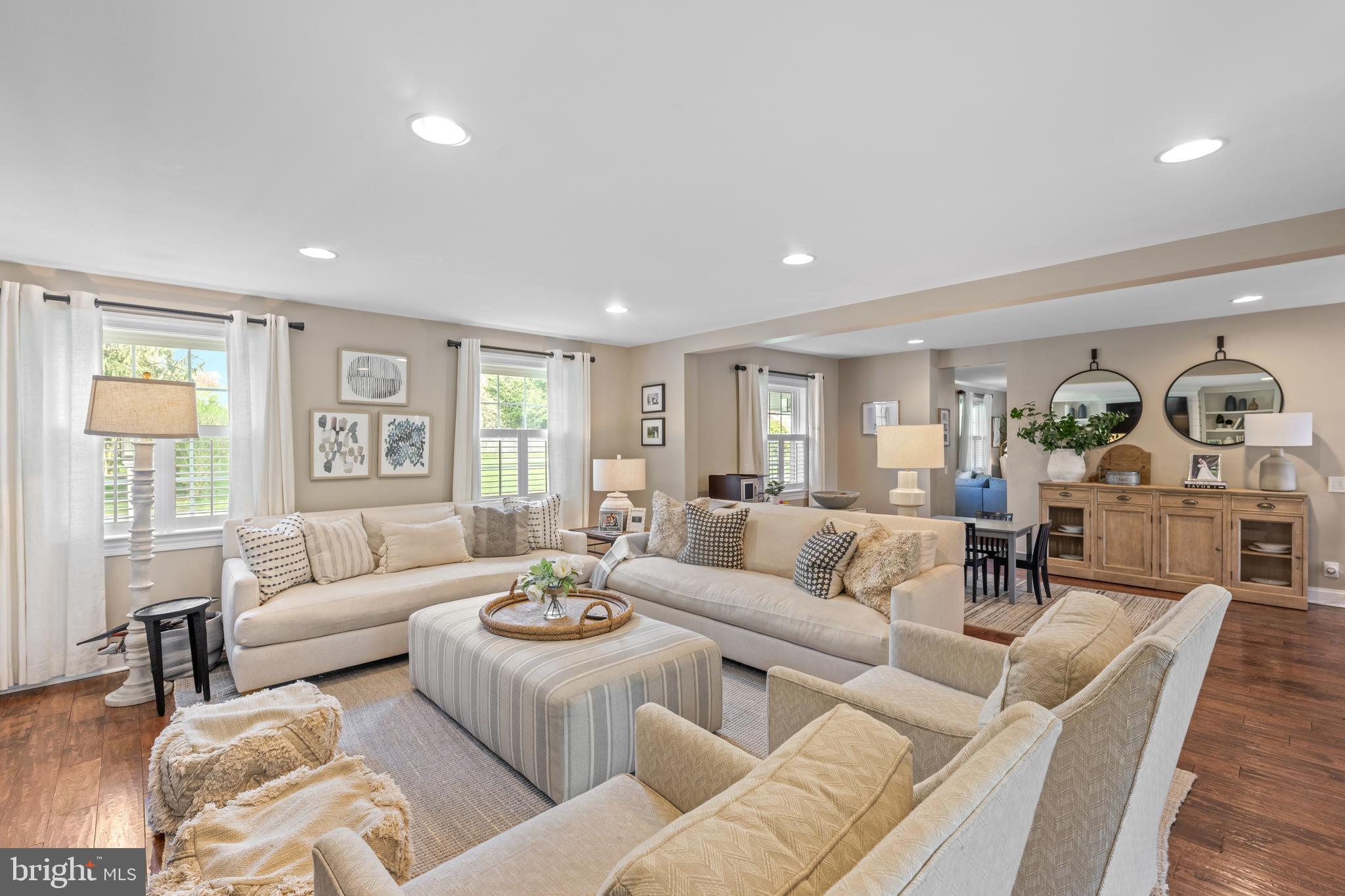 DUNN HILL - Residential