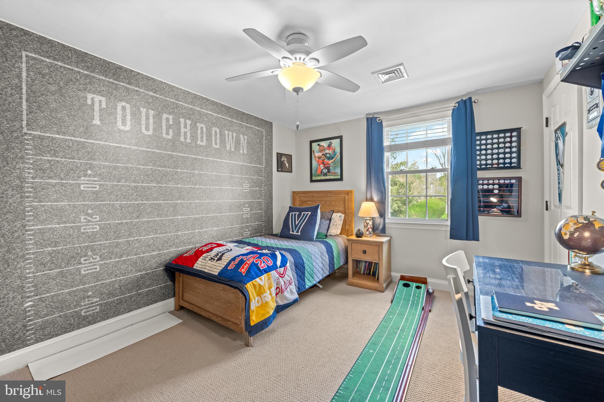 DUNN HILL - Residential