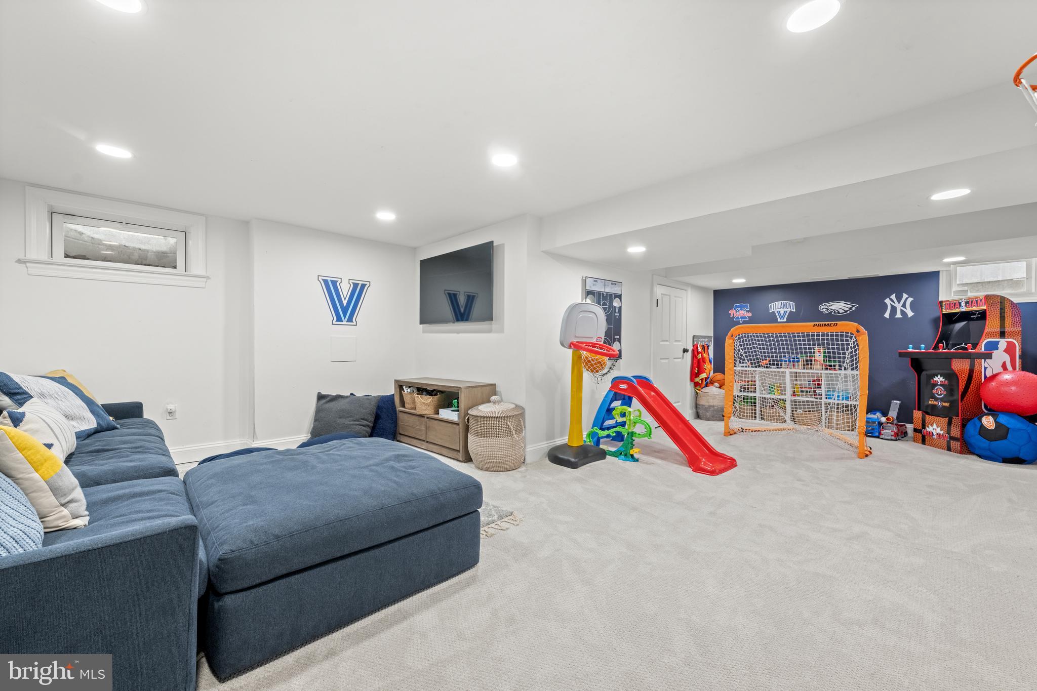 DUNN HILL - Residential