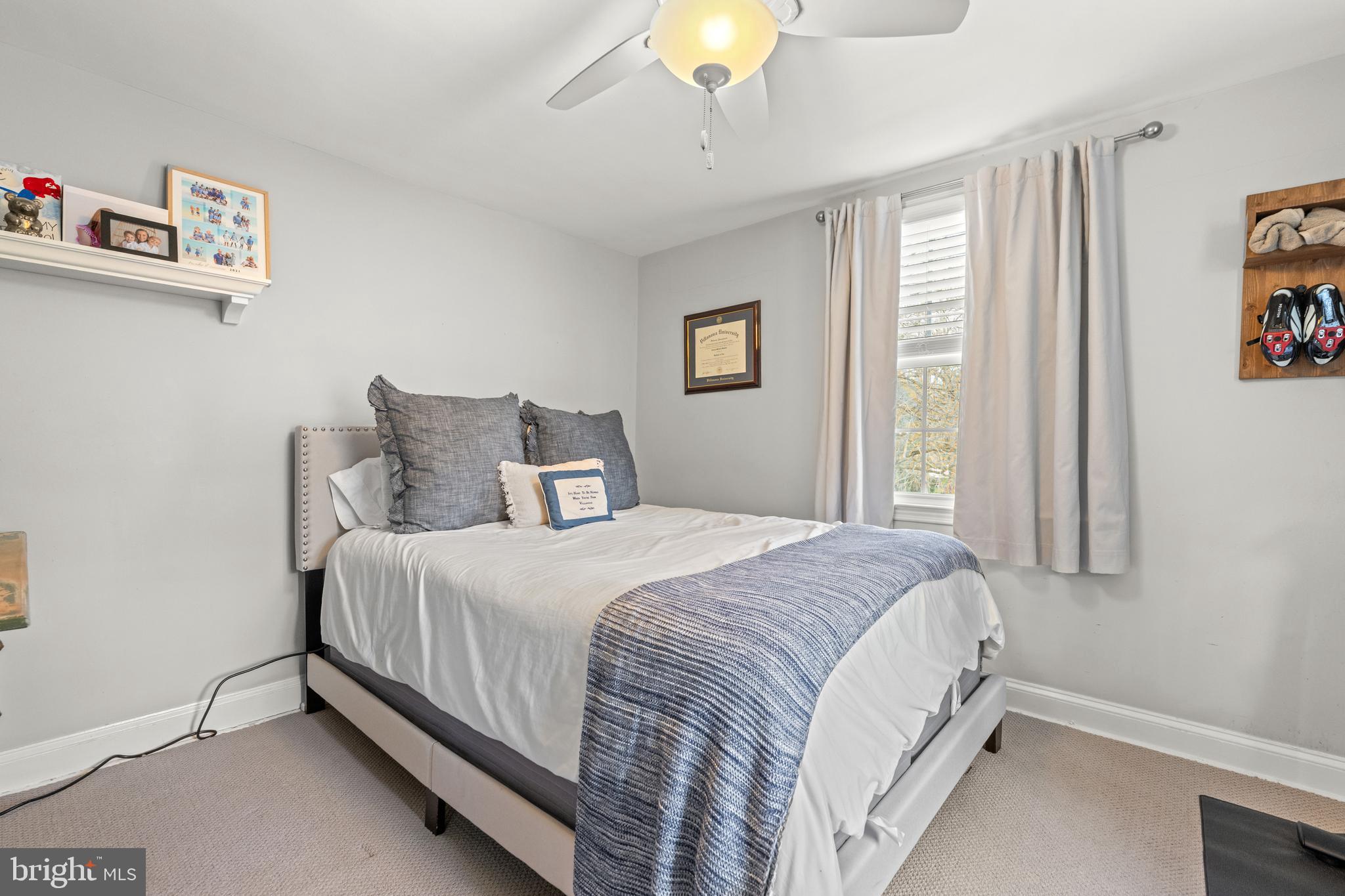 DUNN HILL - Residential