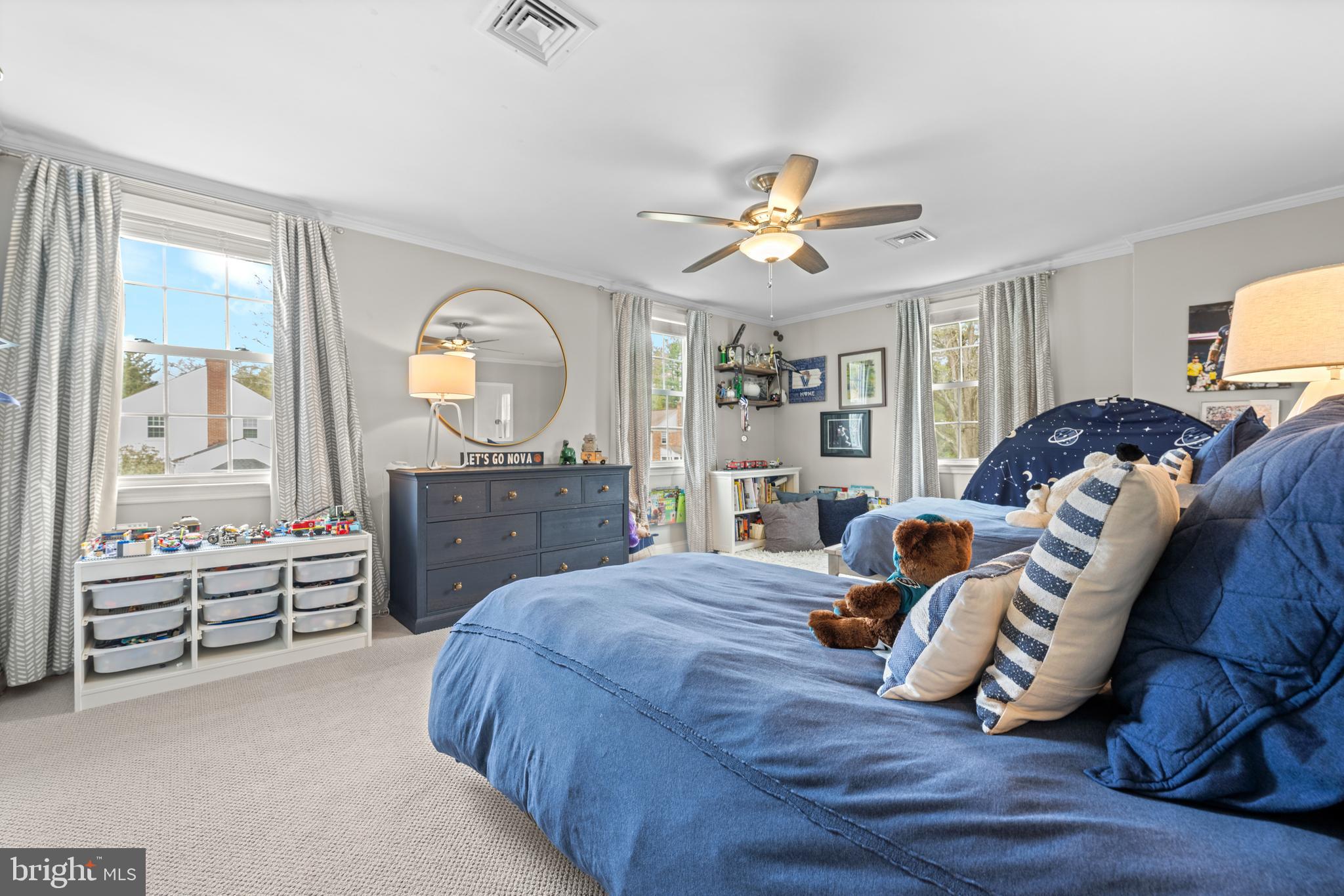 DUNN HILL - Residential