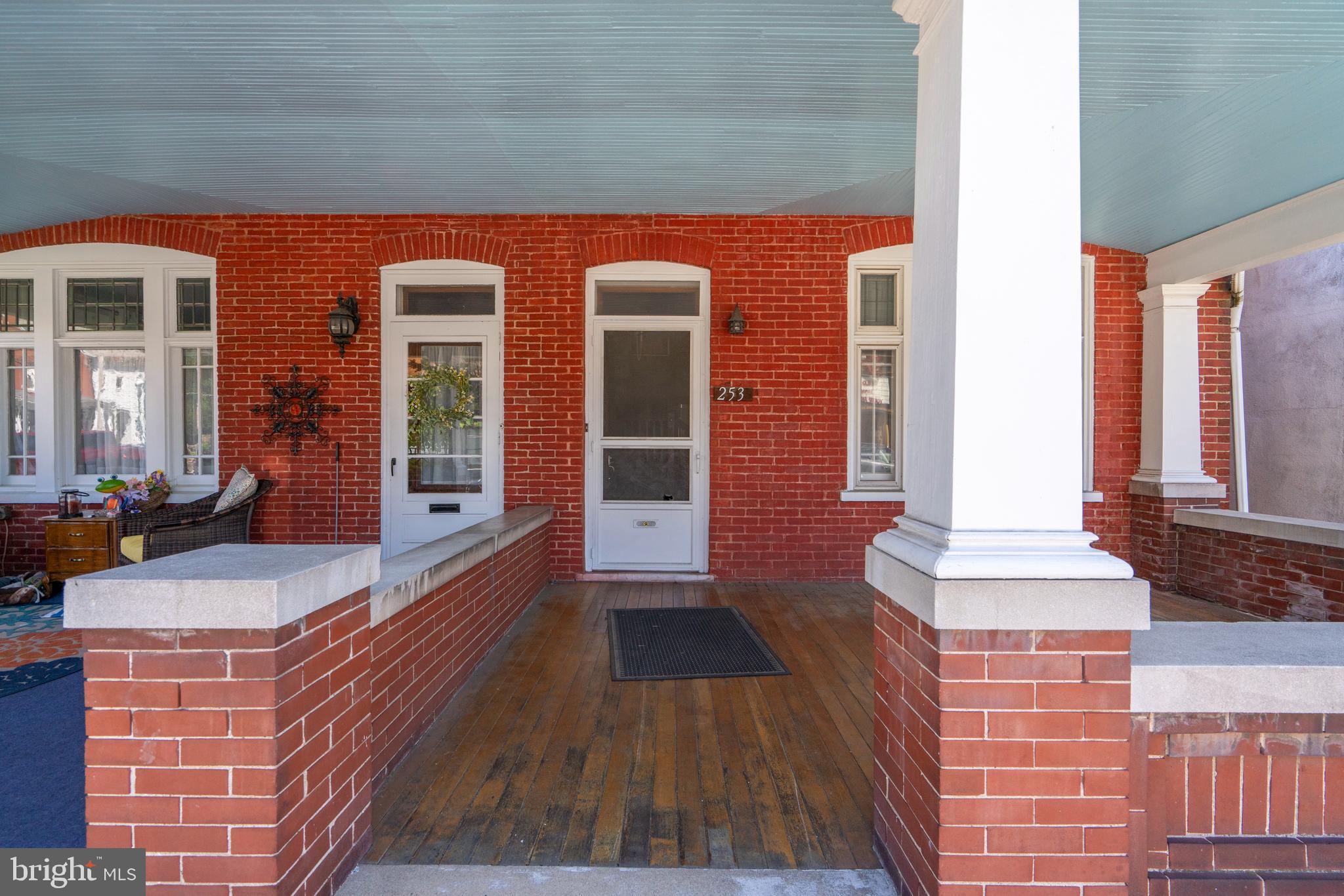 253 MAIN STREET