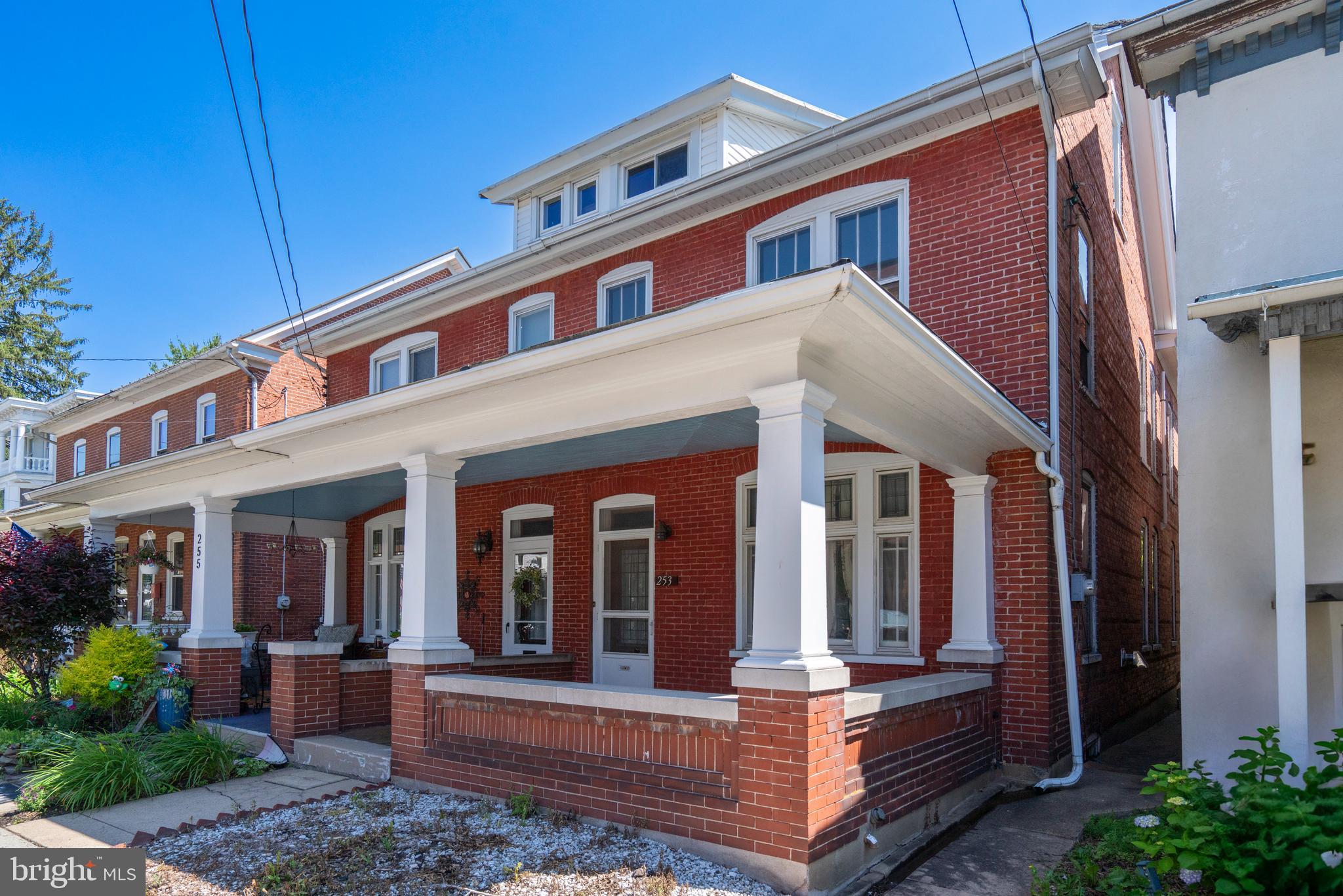 253 MAIN STREET