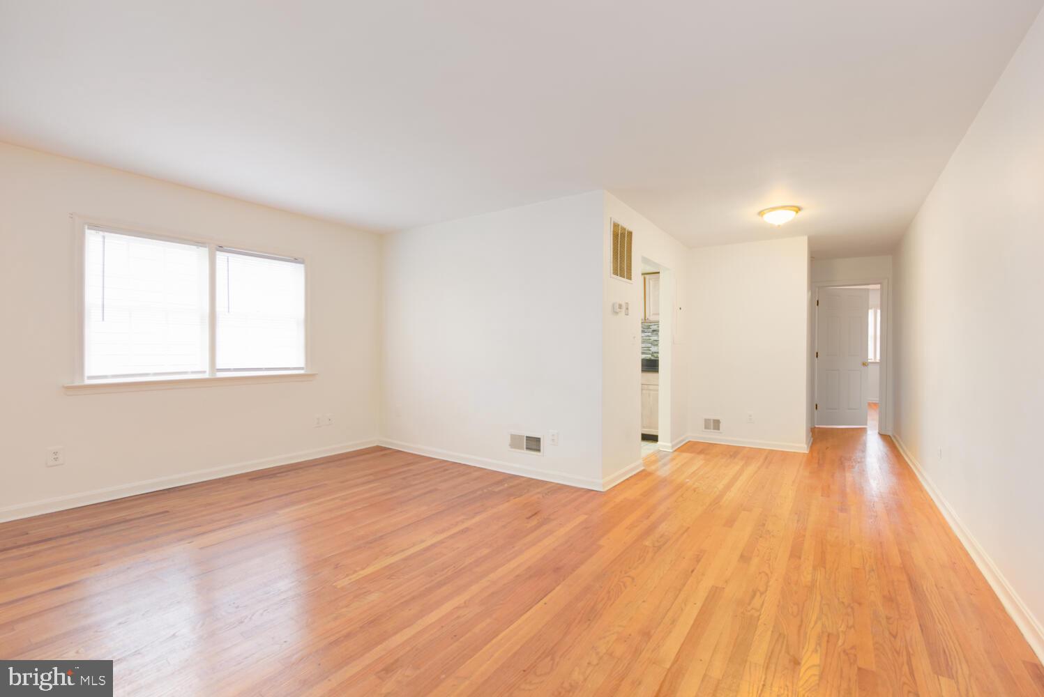 OLD TOWN ALEXANDRIA - Residential Lease