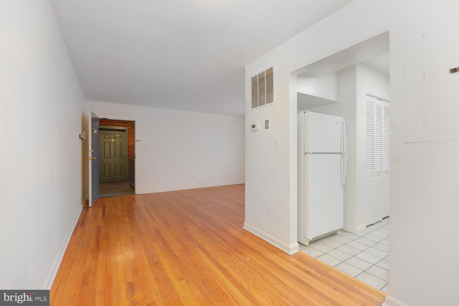 OLD TOWN ALEXANDRIA - Residential Lease