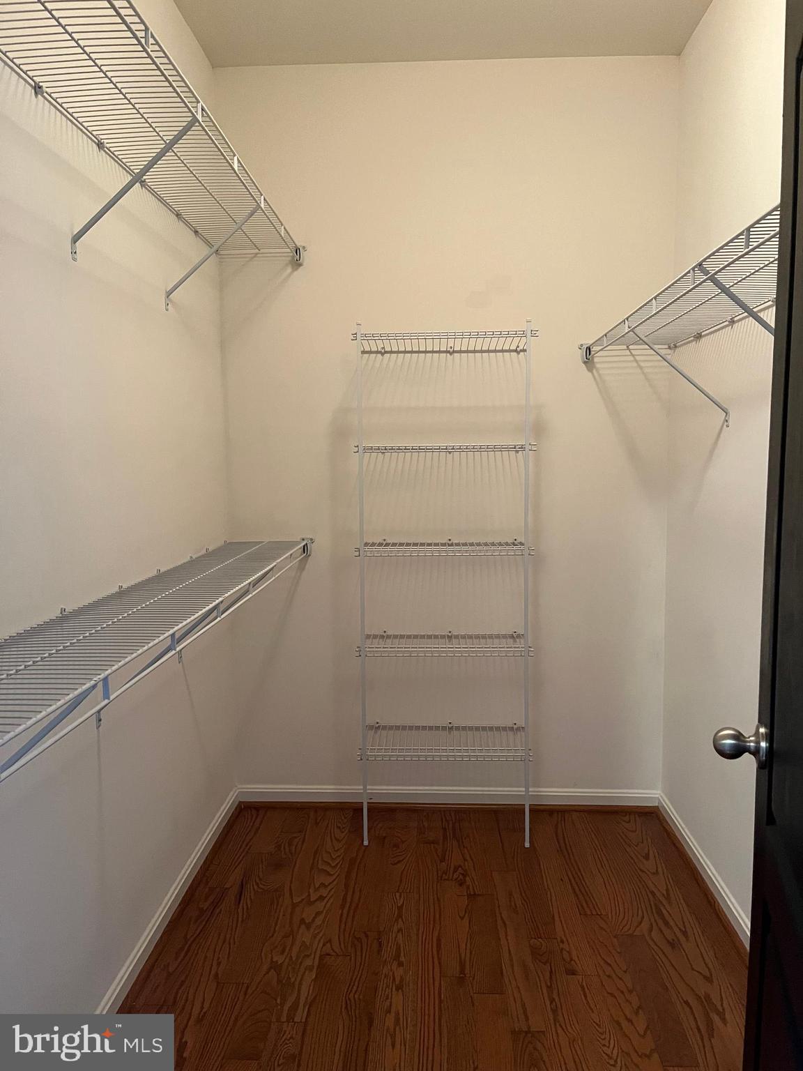 ARCHERS ROCK - Residential Lease