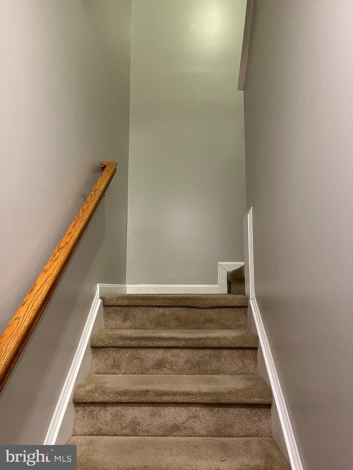 ARCHERS ROCK - Residential Lease