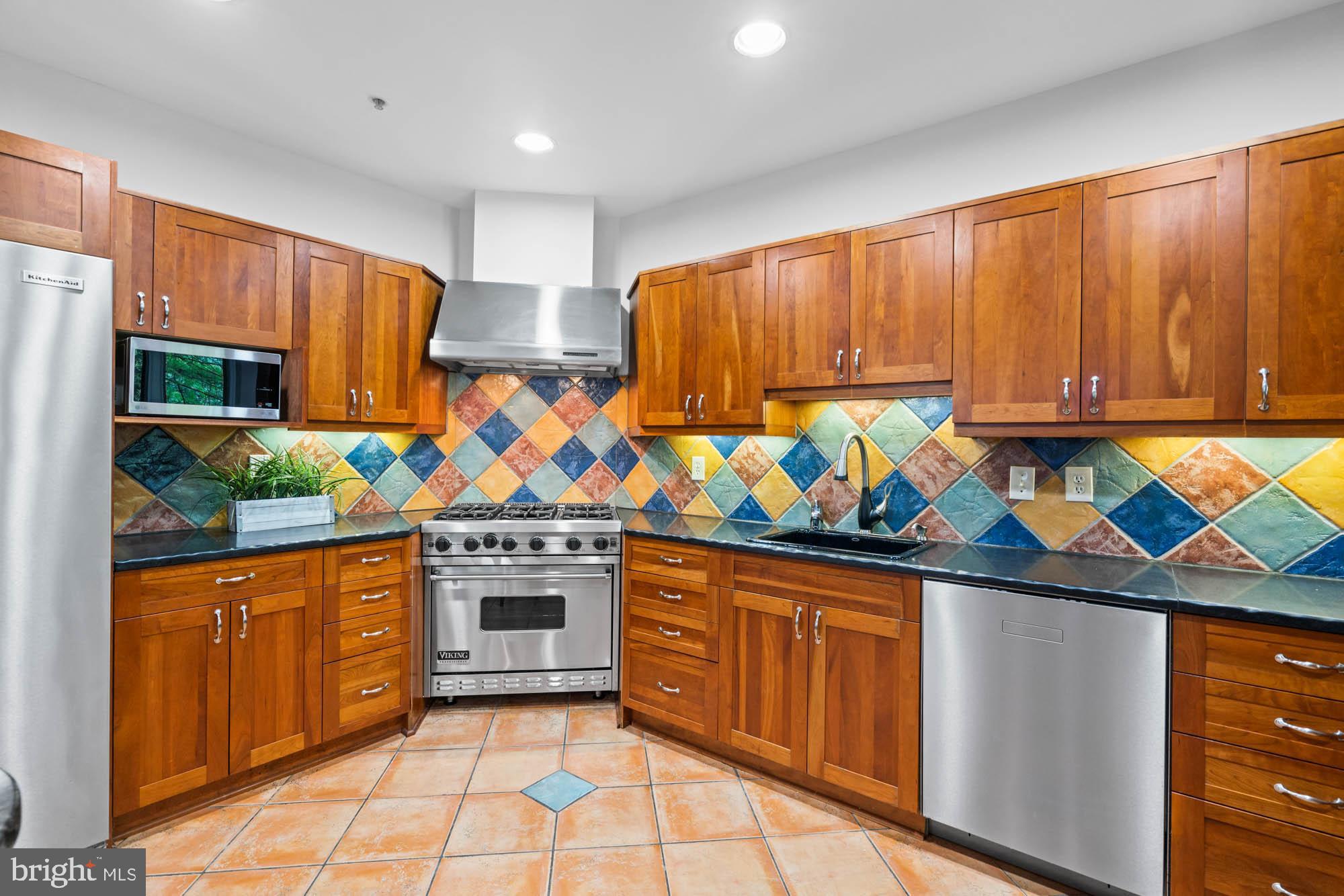 EDGEMOOR - Residential