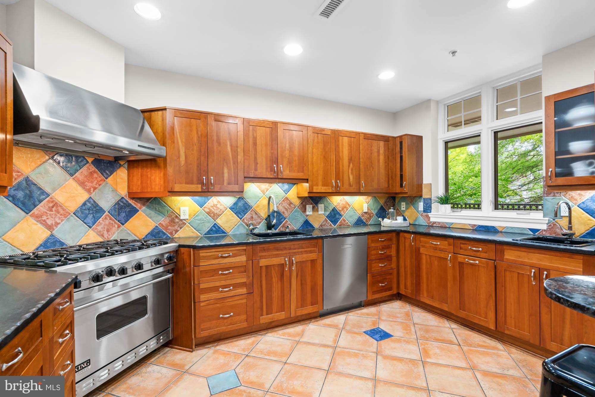 EDGEMOOR - Residential