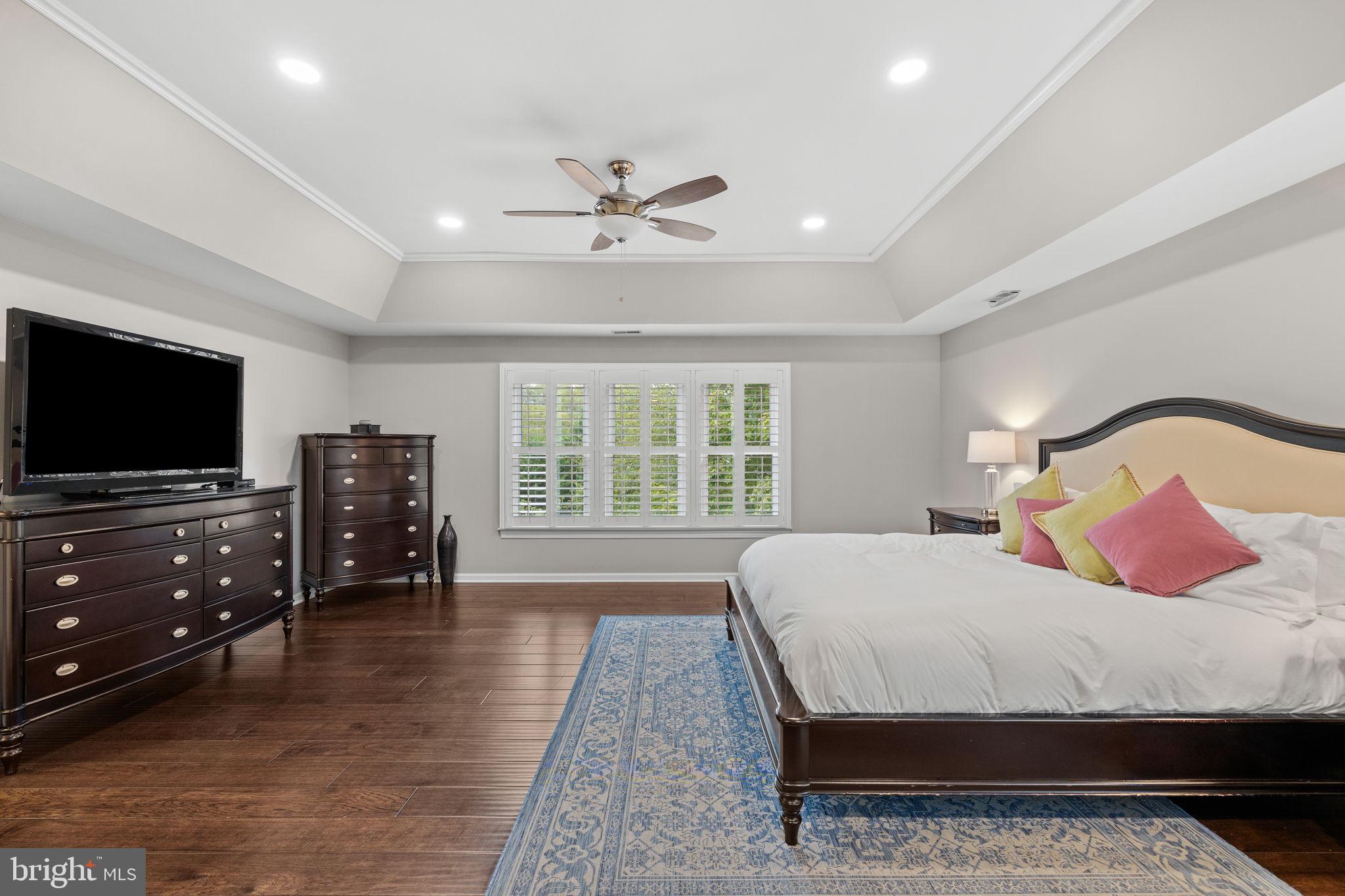 LAKESIDE AT WASHX - Residential