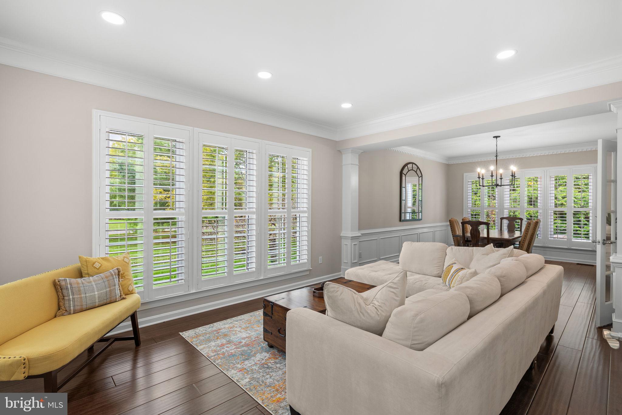 LAKESIDE AT WASHX - Residential