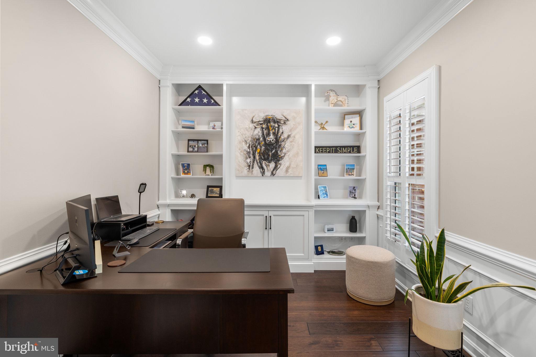 LAKESIDE AT WASHX - Residential