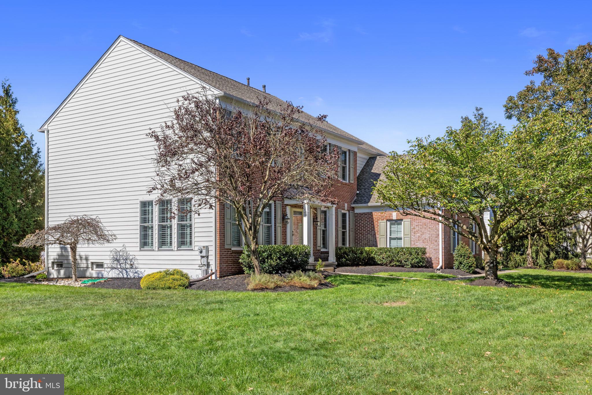 LAKESIDE AT WASHX - Residential