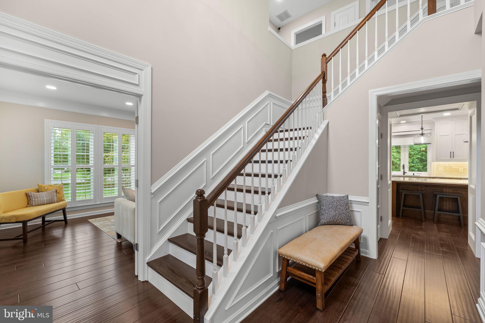 LAKESIDE AT WASHX - Residential