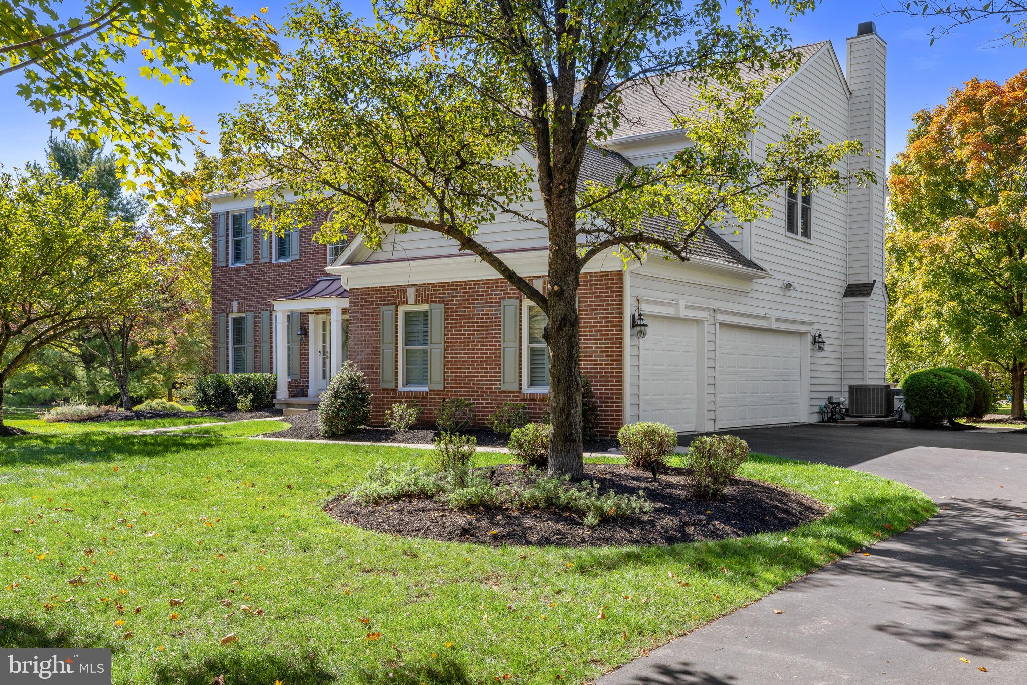 LAKESIDE AT WASHX - Residential