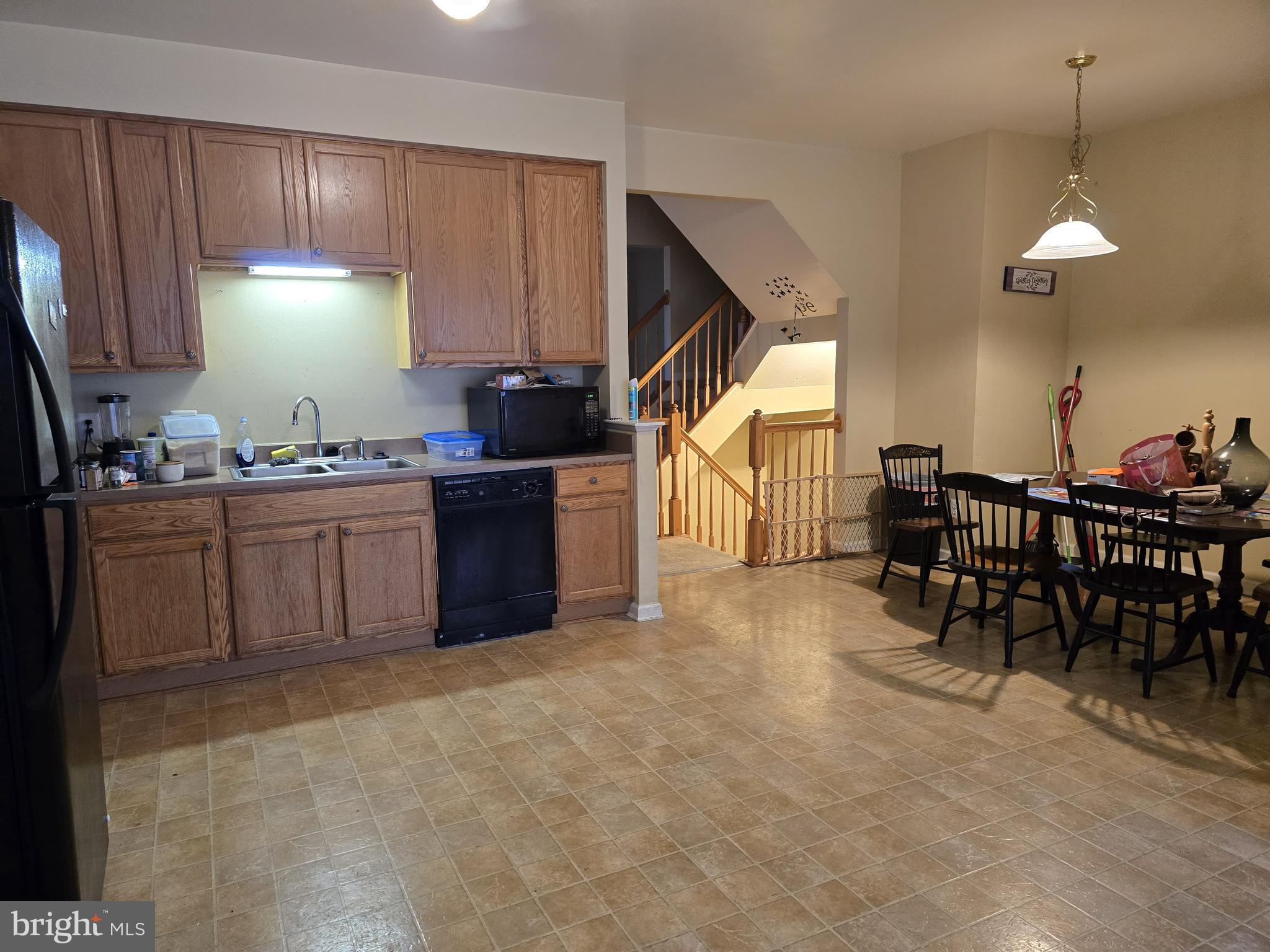 EAGLES VIEW - Residential