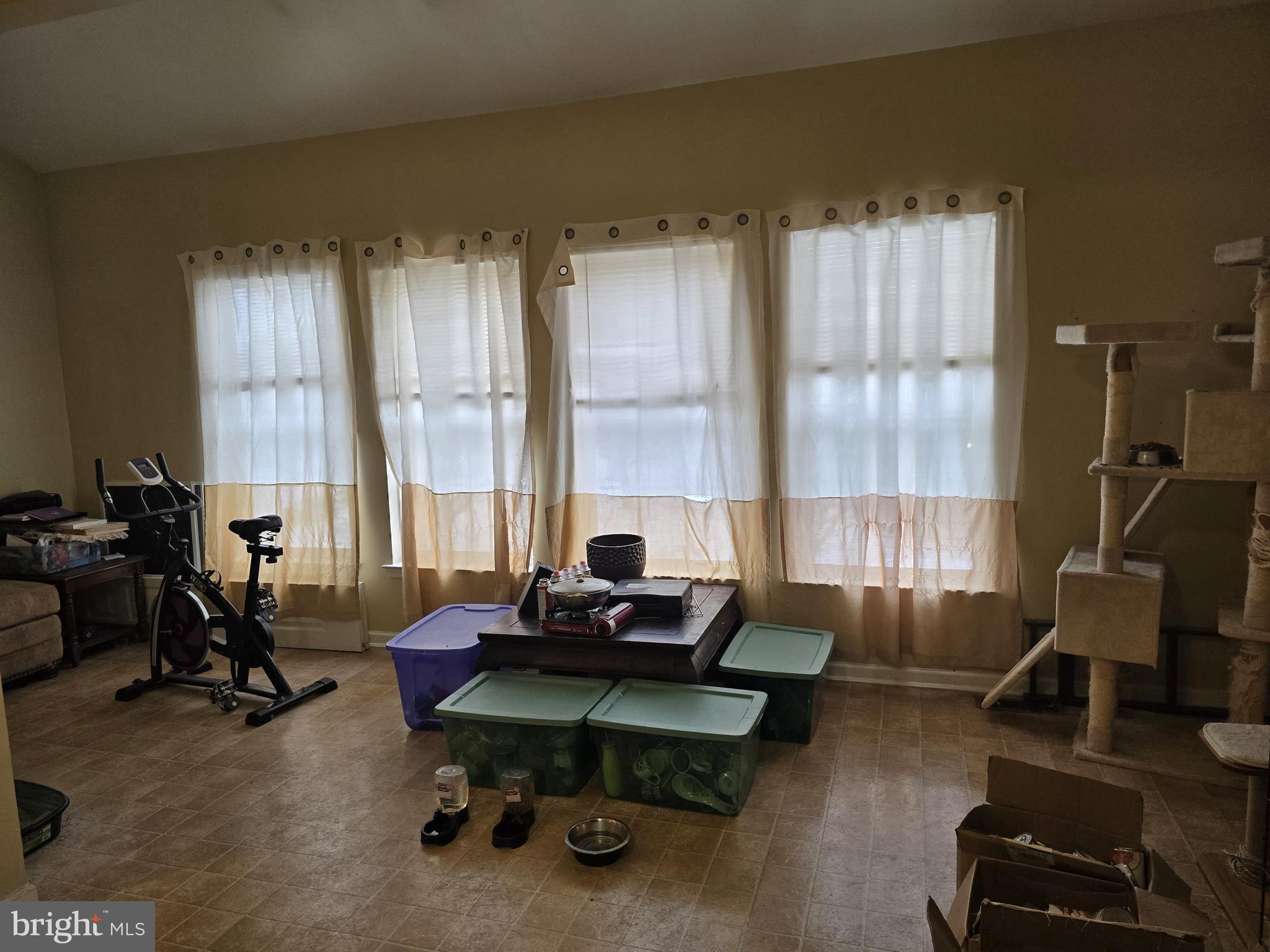 EAGLES VIEW - Residential