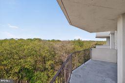 PARKSIDE PLAZA CODM - Residential