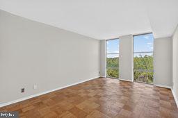 PARKSIDE PLAZA CODM - Residential