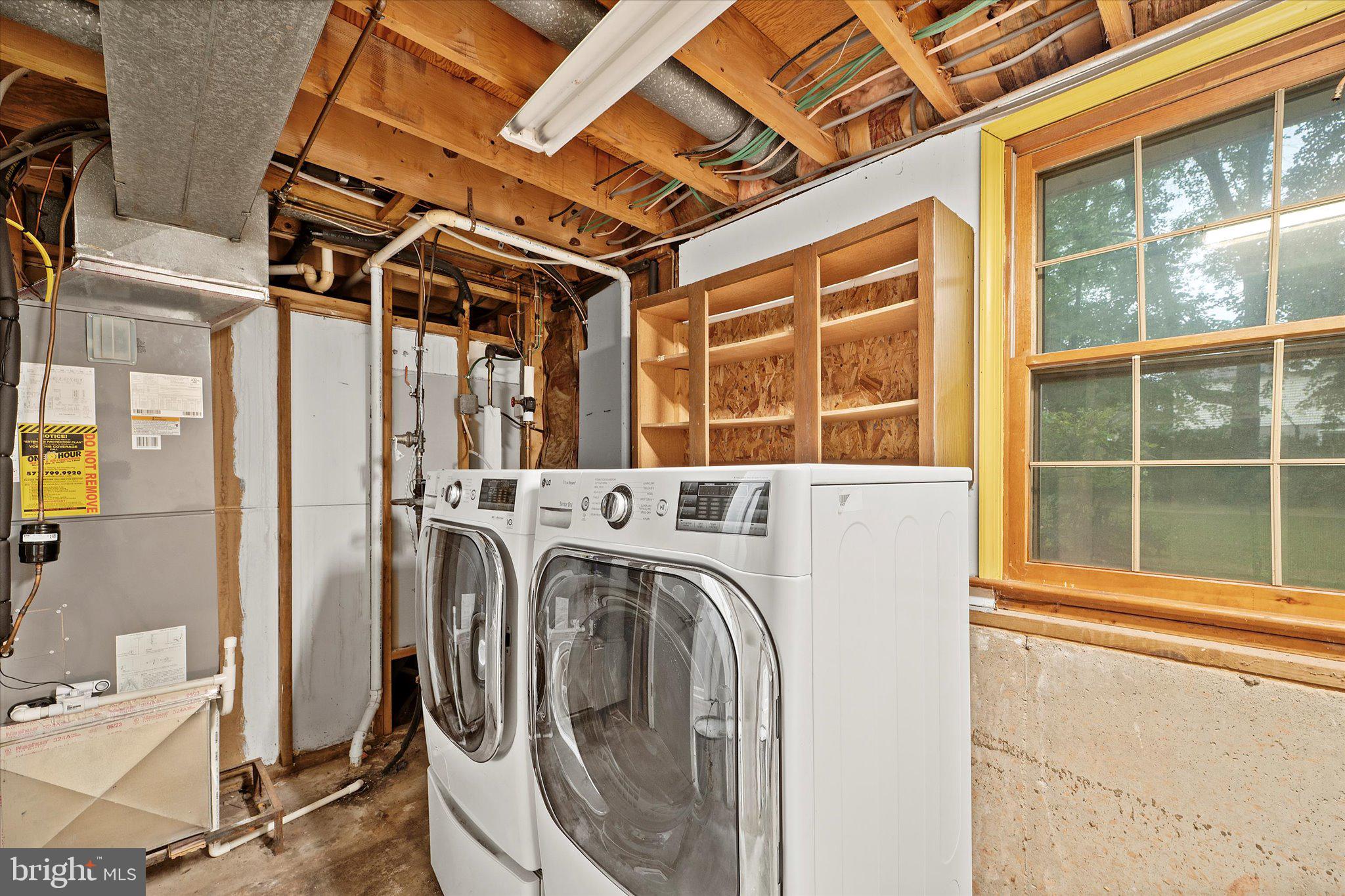 FOX MILL ESTATES - Residential