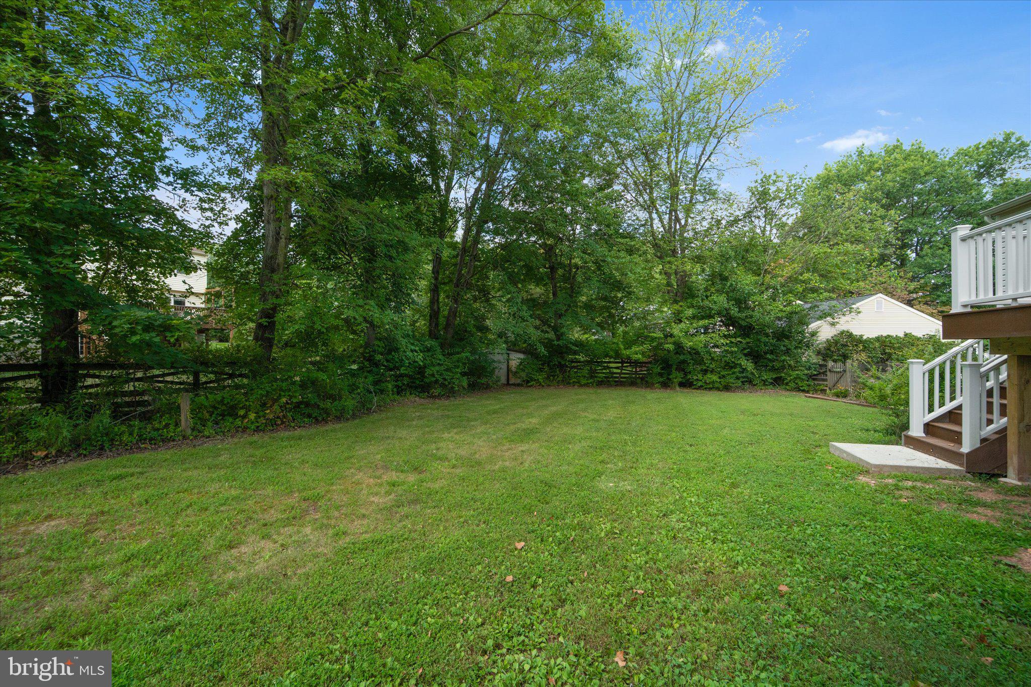 FOX MILL ESTATES - Residential