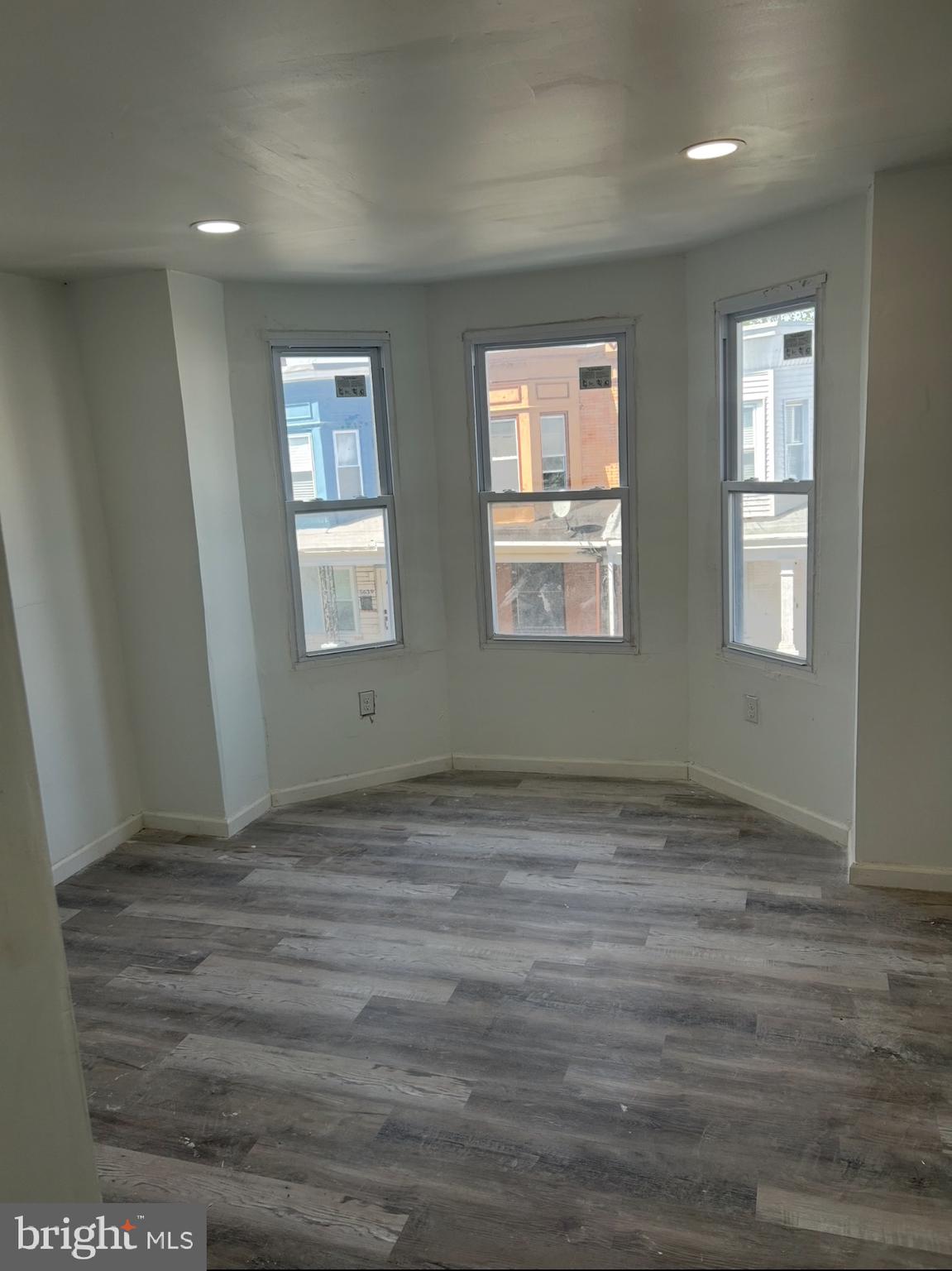 COBBS CREEK - Residential