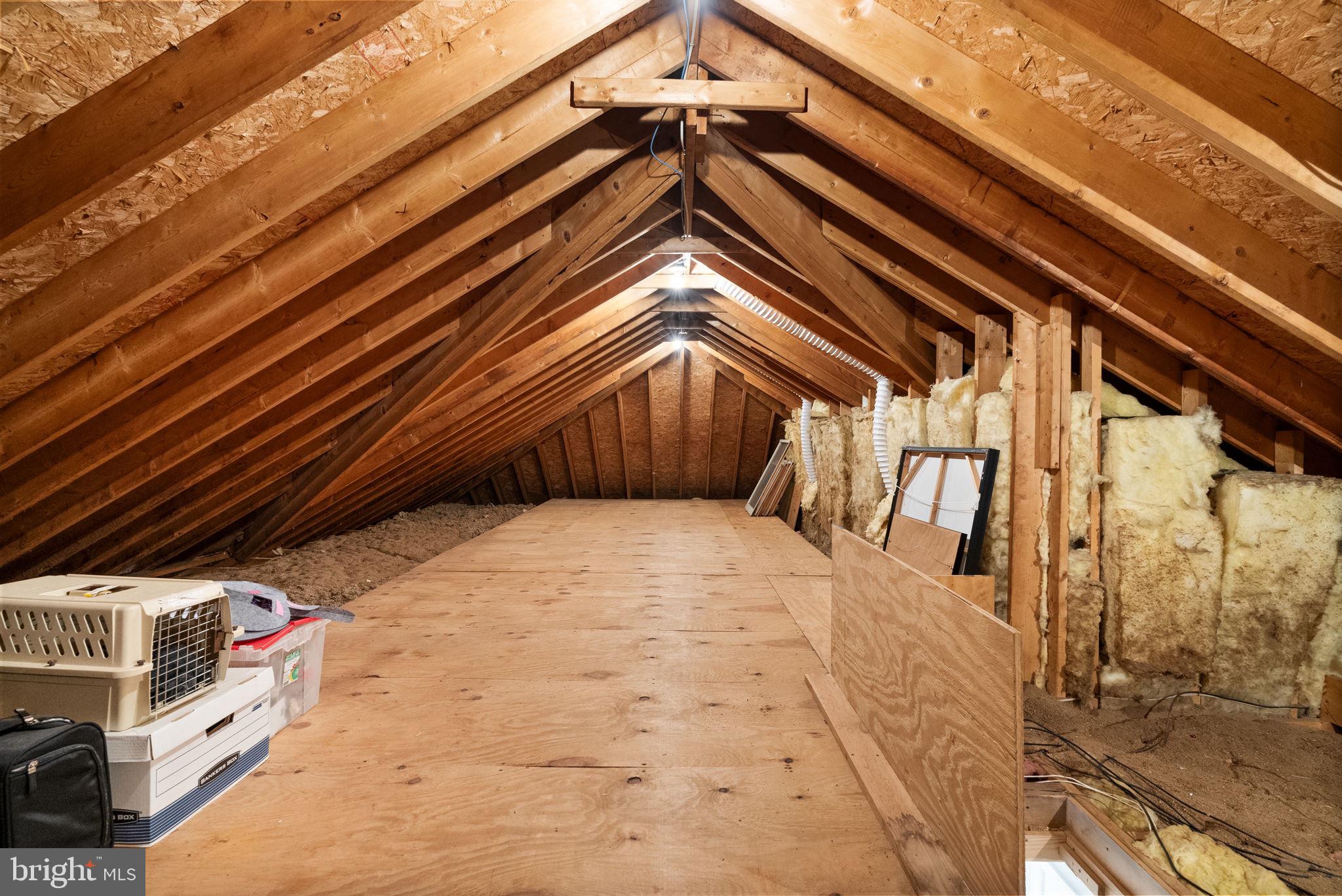 WINDING CREEK - Residential