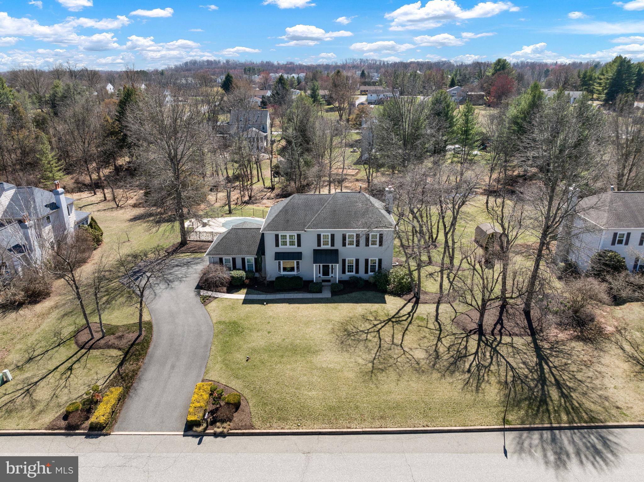 WINDING CREEK - Residential