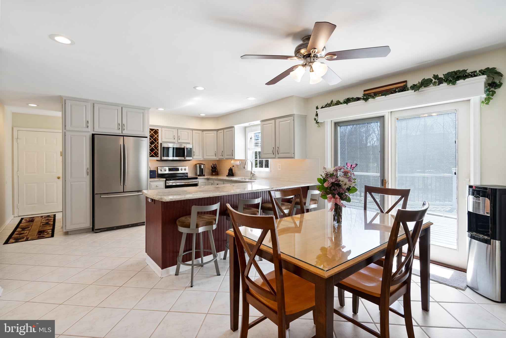 WINDING CREEK - Residential