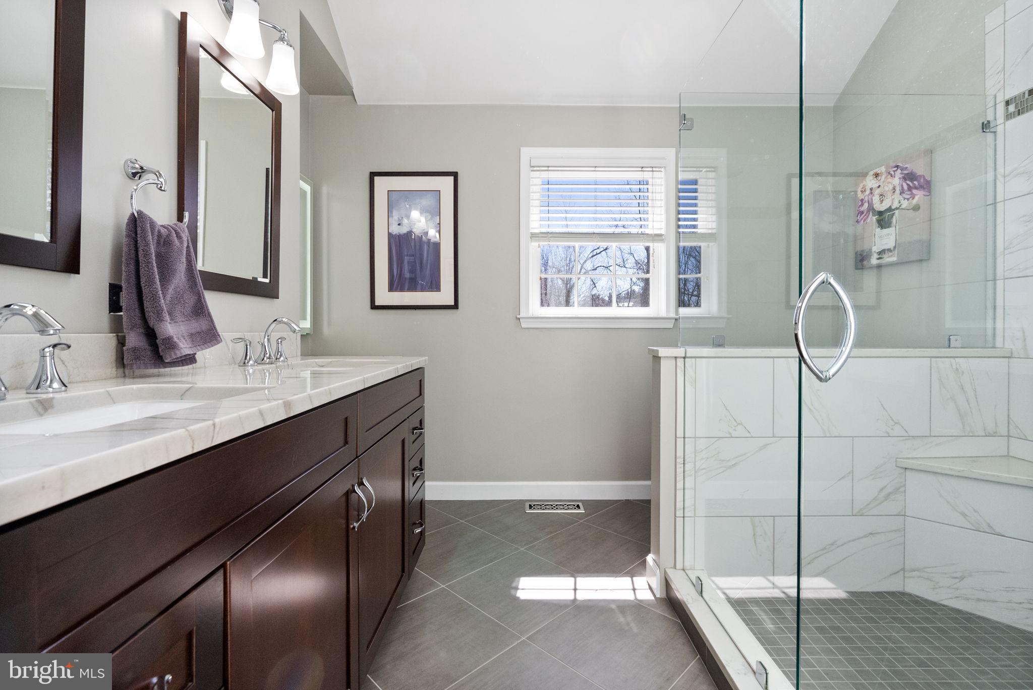 WINDING CREEK - Residential