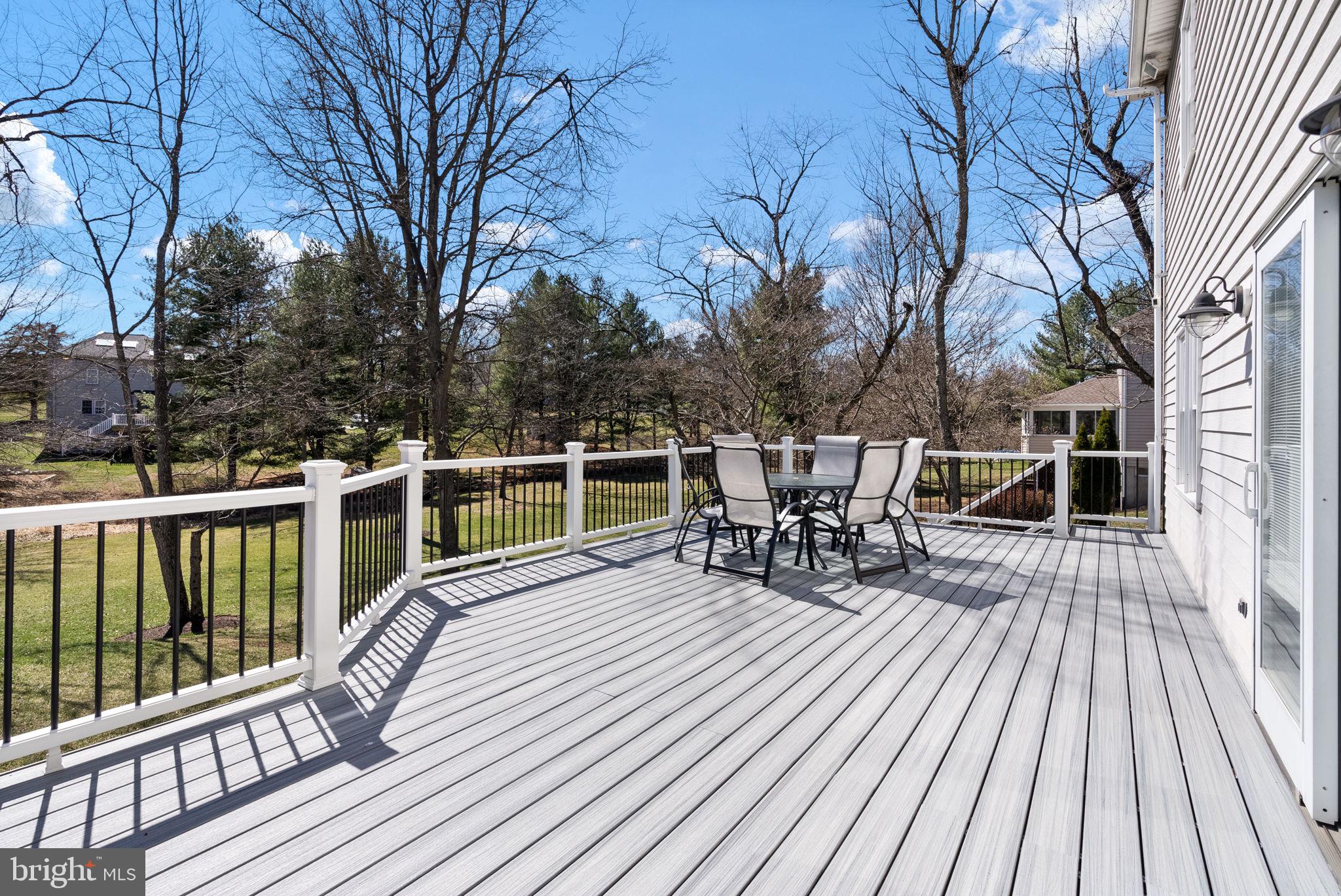 WINDING CREEK - Residential