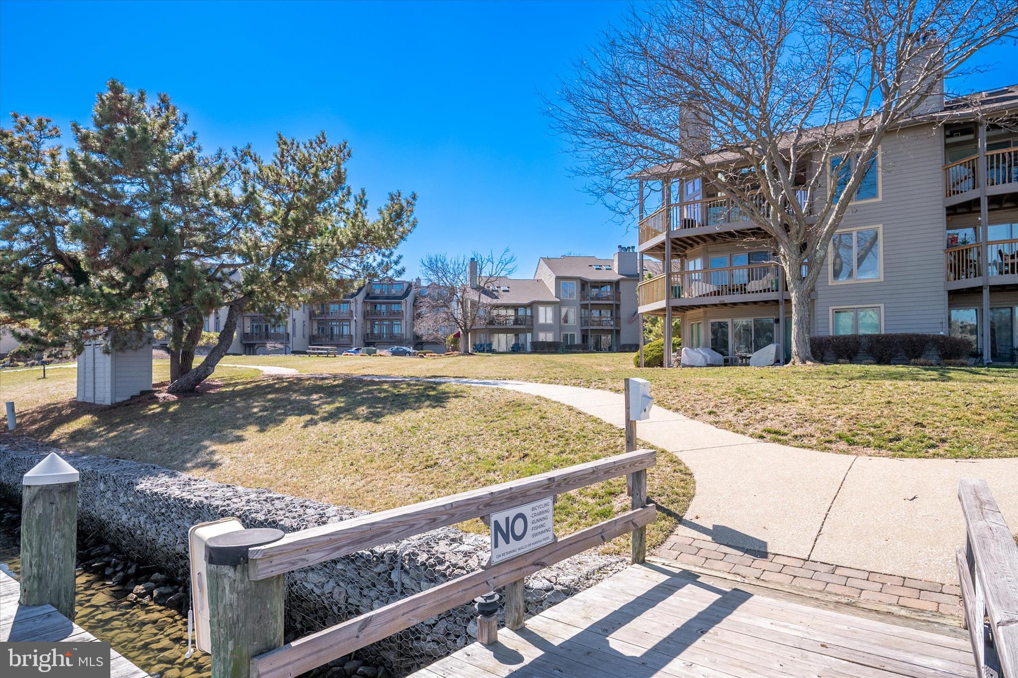 CHESAPEAKE HARBOUR - Residential