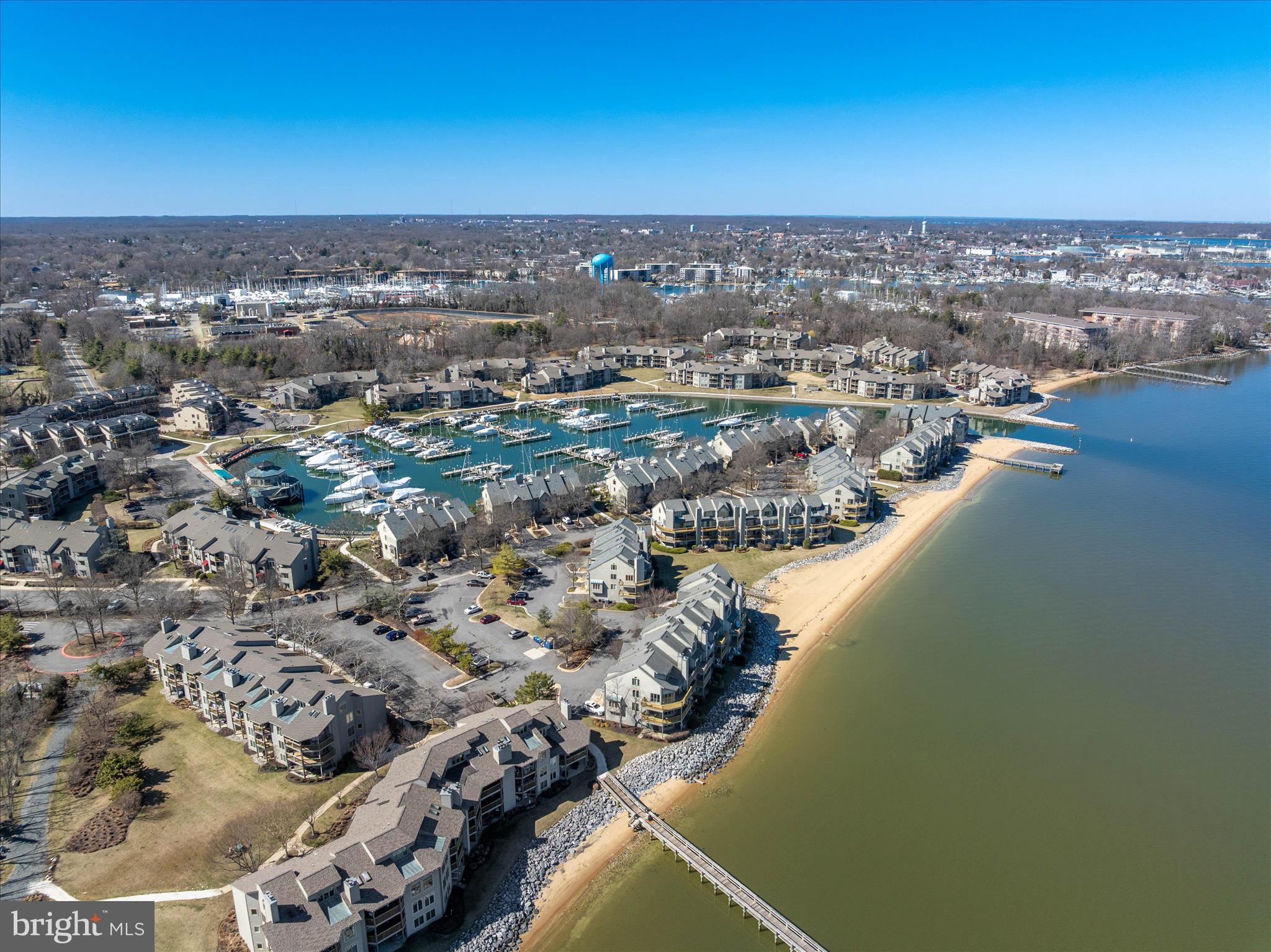 CHESAPEAKE HARBOUR - Residential
