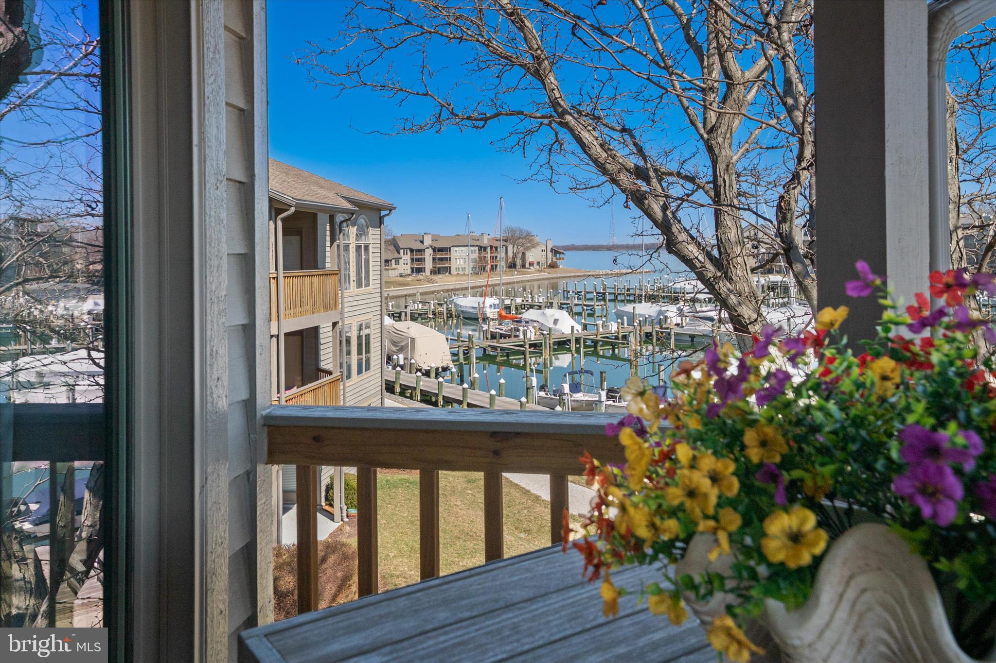 CHESAPEAKE HARBOUR - Residential