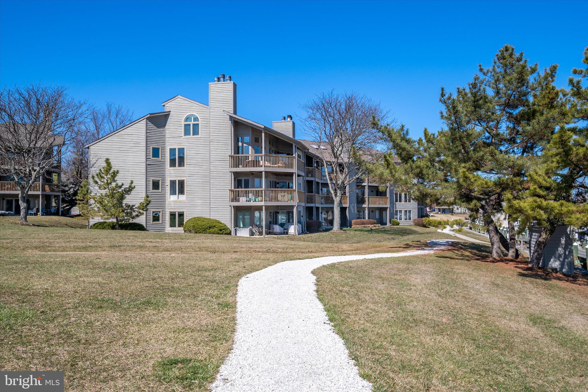 CHESAPEAKE HARBOUR - Residential