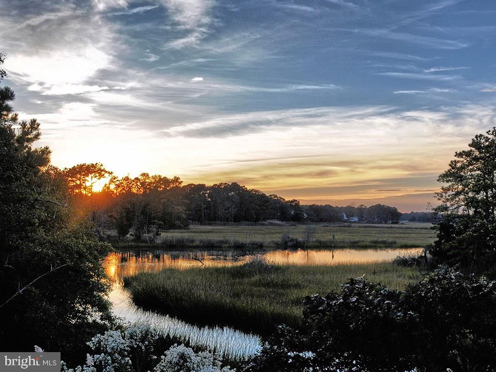 NORTH SHORES - Residential