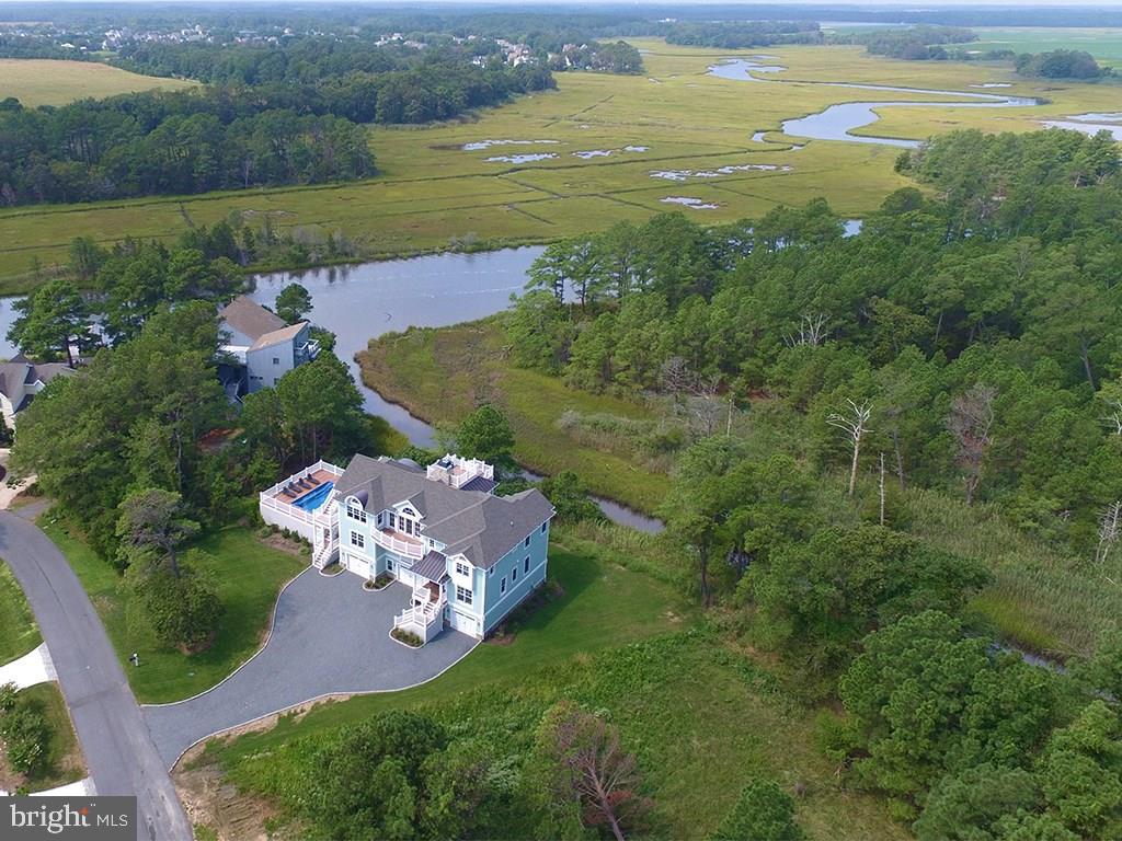 NORTH SHORES - Residential