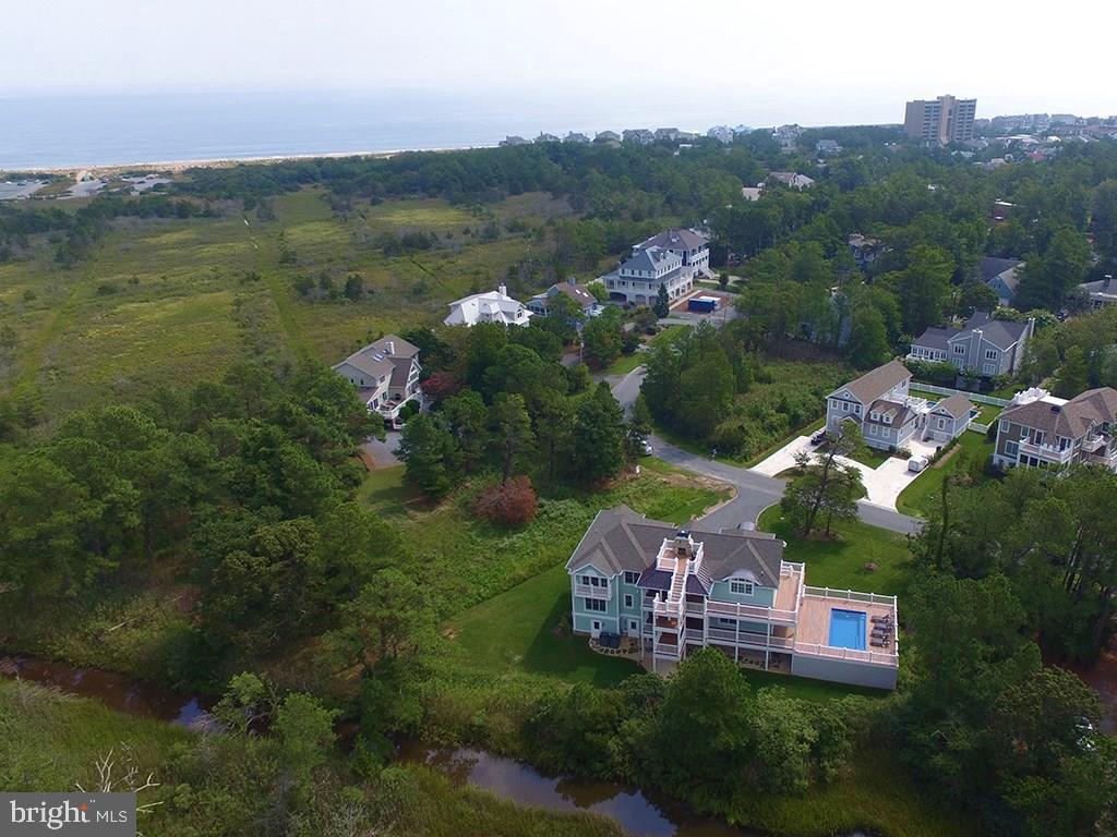 NORTH SHORES - Residential