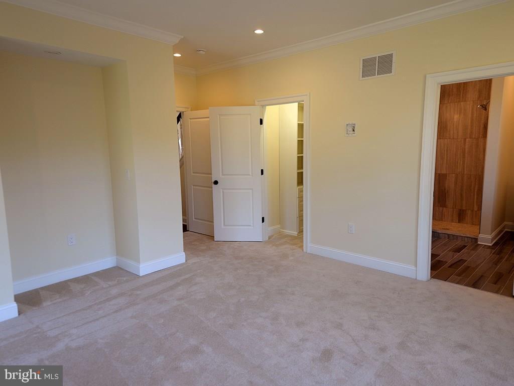 NORTH SHORES - Residential